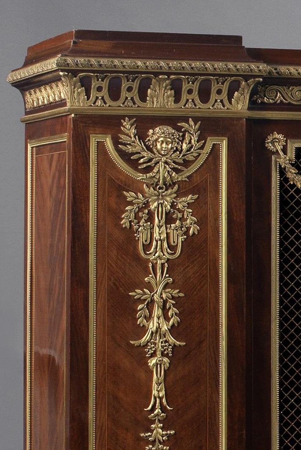 Gilt-Bronze Mounted Mahogany and Satine Bookcase by François Linke, circa 1890 In Good Condition For Sale In Brighton, West Sussex
