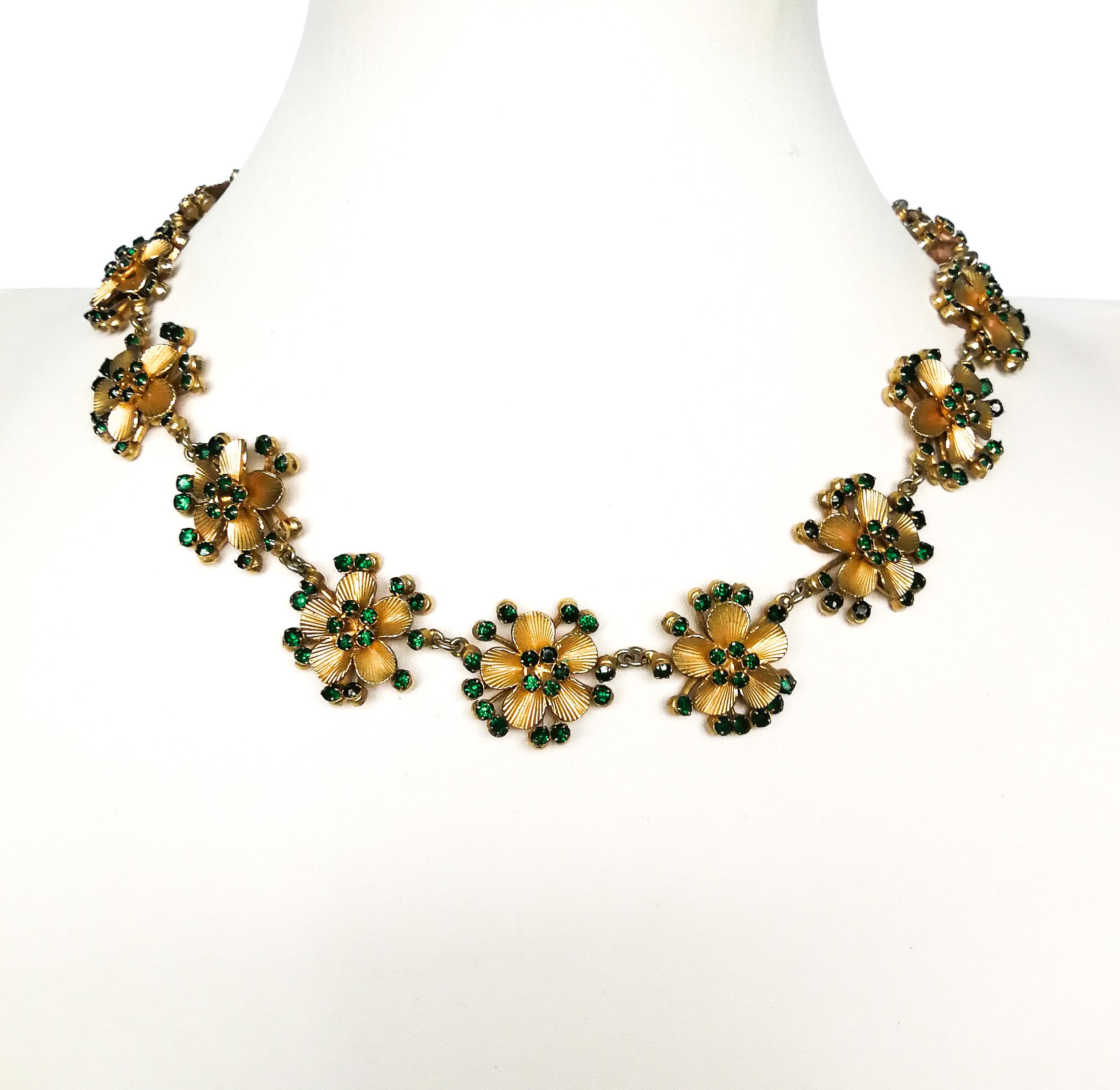 long floral necklace