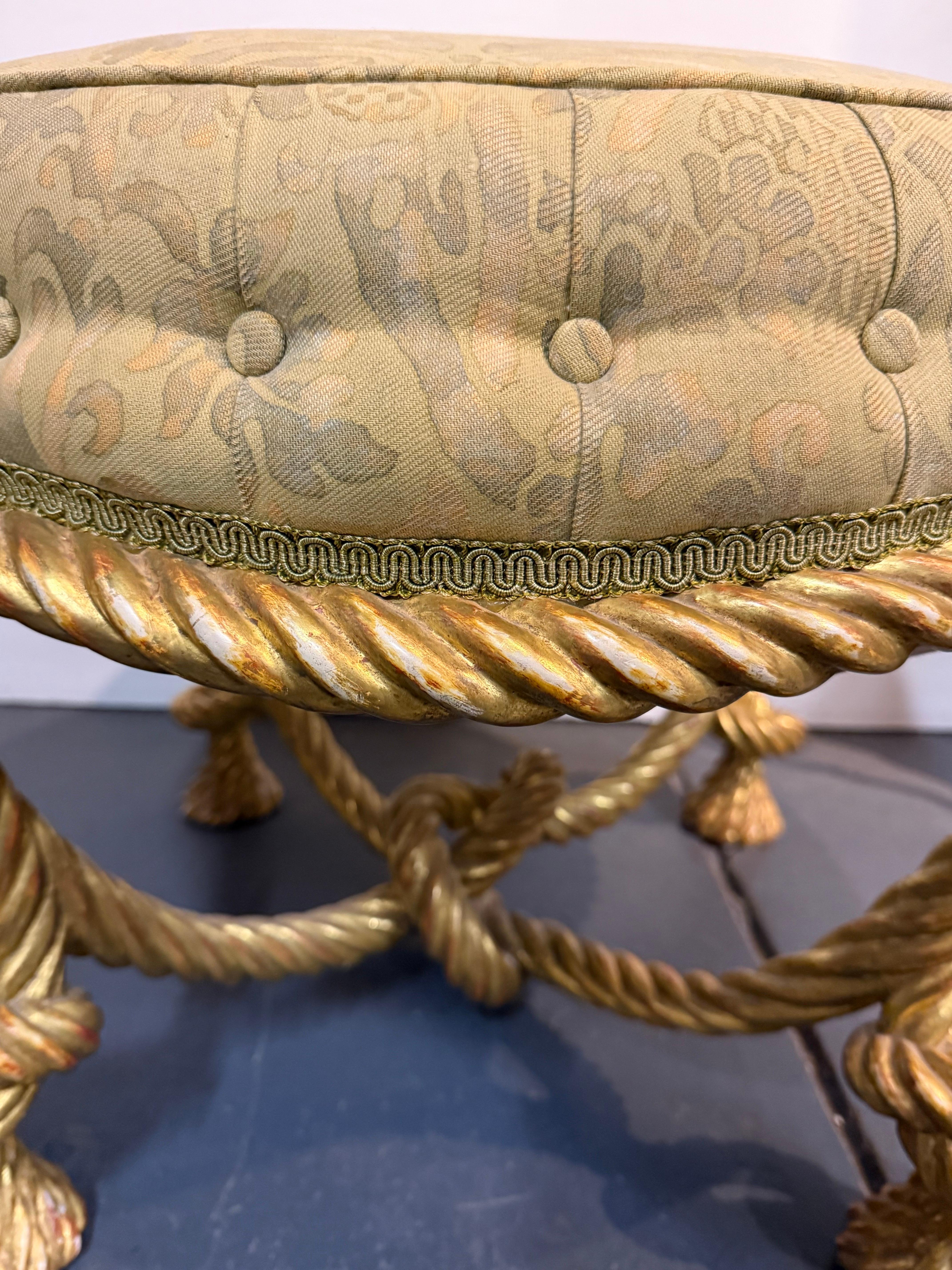 Tabouret en bois doré d'après A.M.E. Fournier, 19e siècle en vente 4