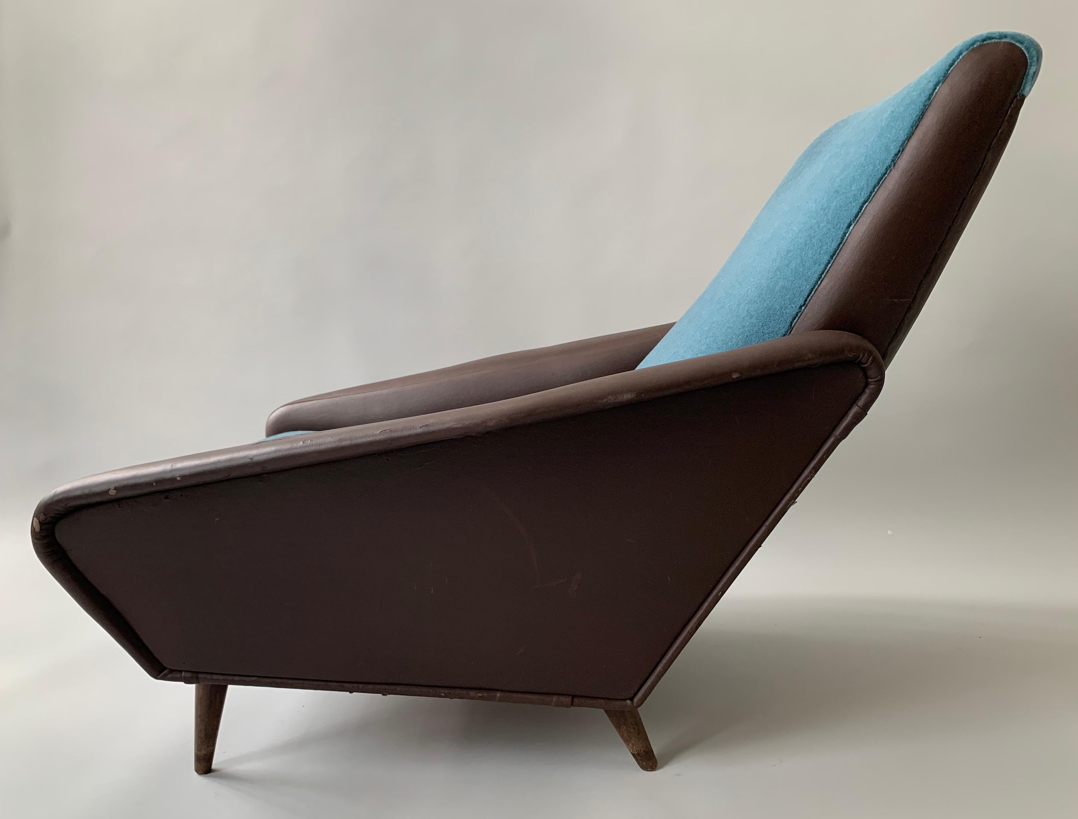 Item: ‘Distex’ armchair (model #807 )

Designer: Gio Ponti 

Manufacturer: Cassina 

Demensions: 32” height x 22.25 width x 42” deep

Material: walnut legs and original upholstery ( original vinyl and updated mohair)

Date made: 1953

Country of