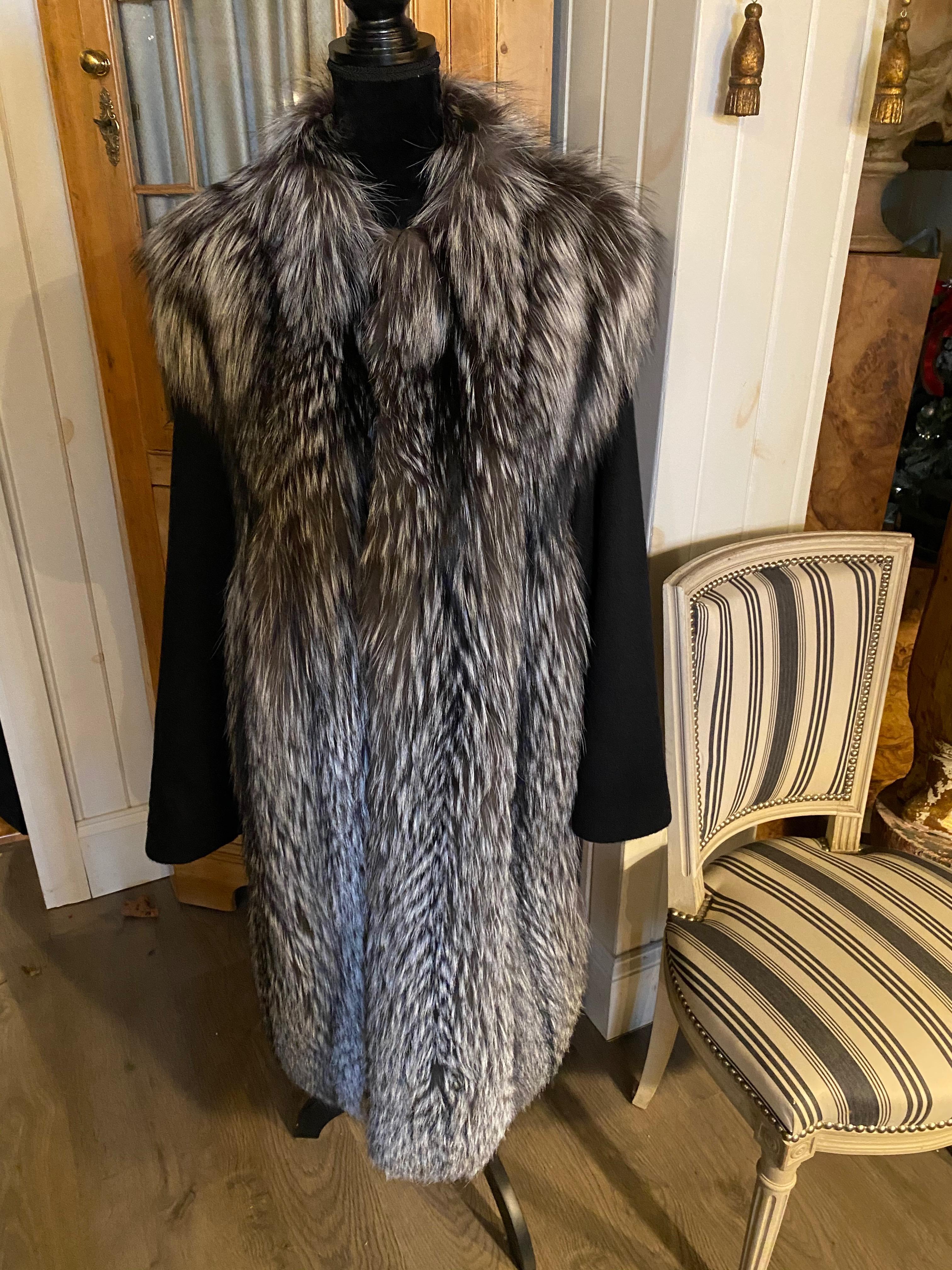 Gray A Giuliana Teso Cashmere And Fox Coat, 3/4 Length.  Very High Grade Cashmere. For Sale