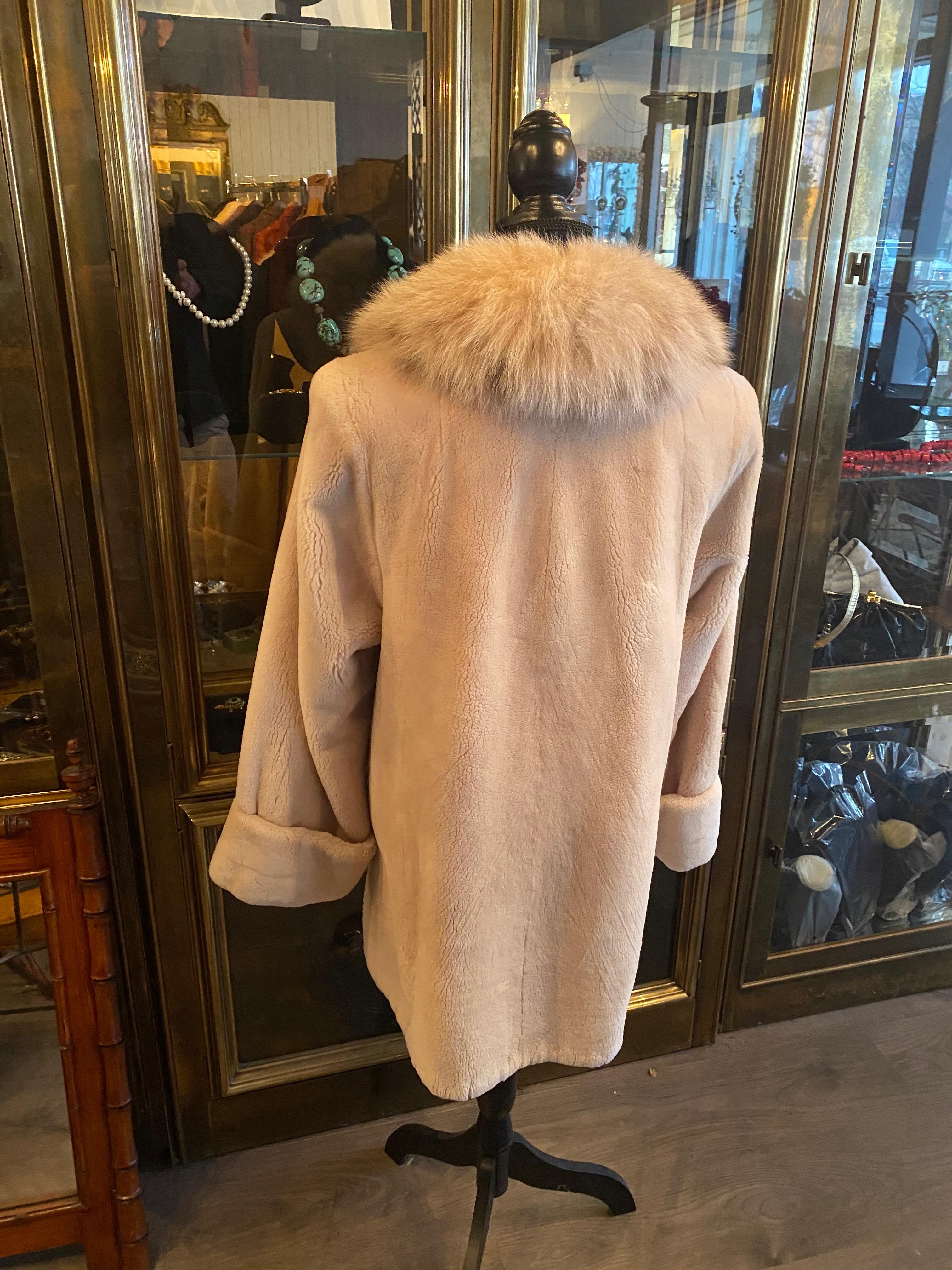 A Giuliana Teso Cashmere And Fox Coat, 3/4 Length.  Very High Grade Cashmere. For Sale 1