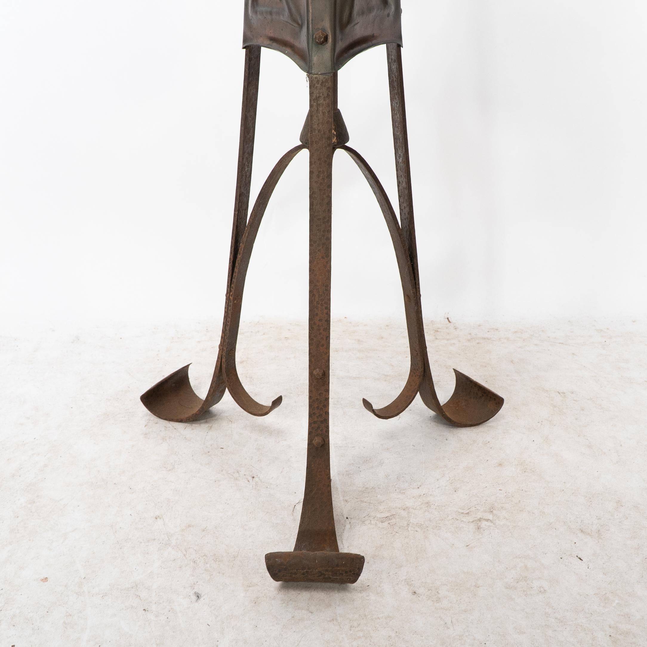 A Glasgow school standard lamp For Sale 8
