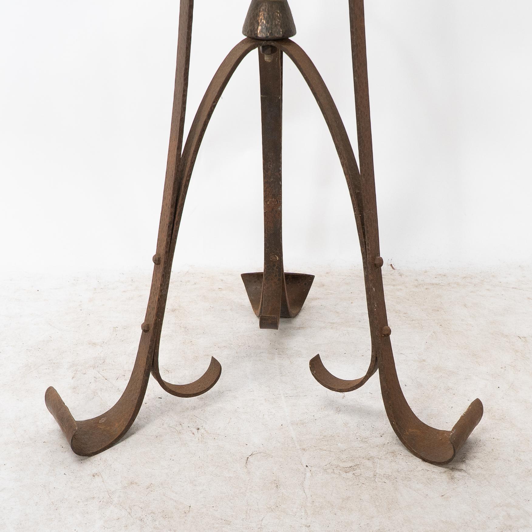 A Glasgow school standard lamp For Sale 9