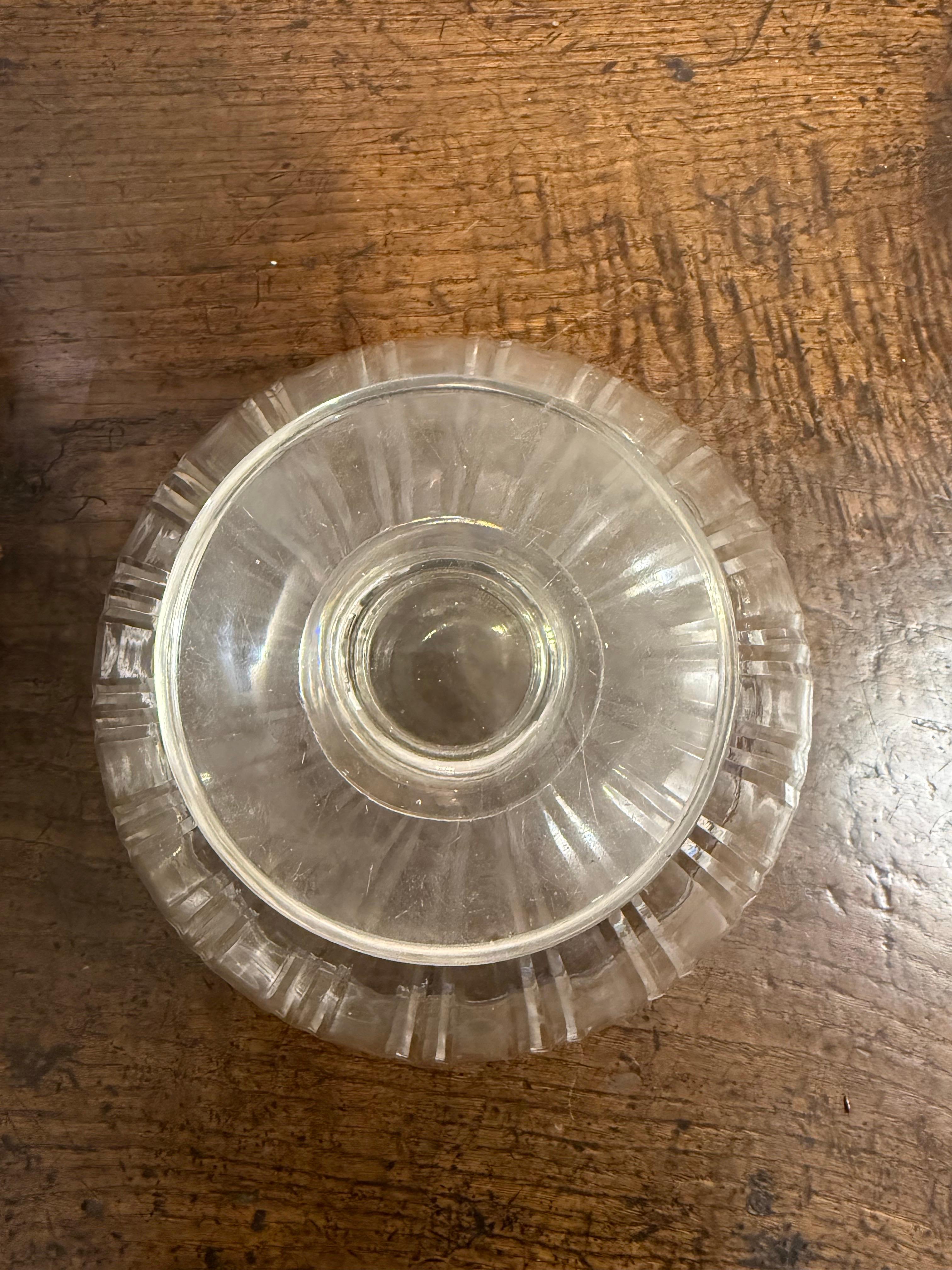A Glass Punch Bowl en vente 3