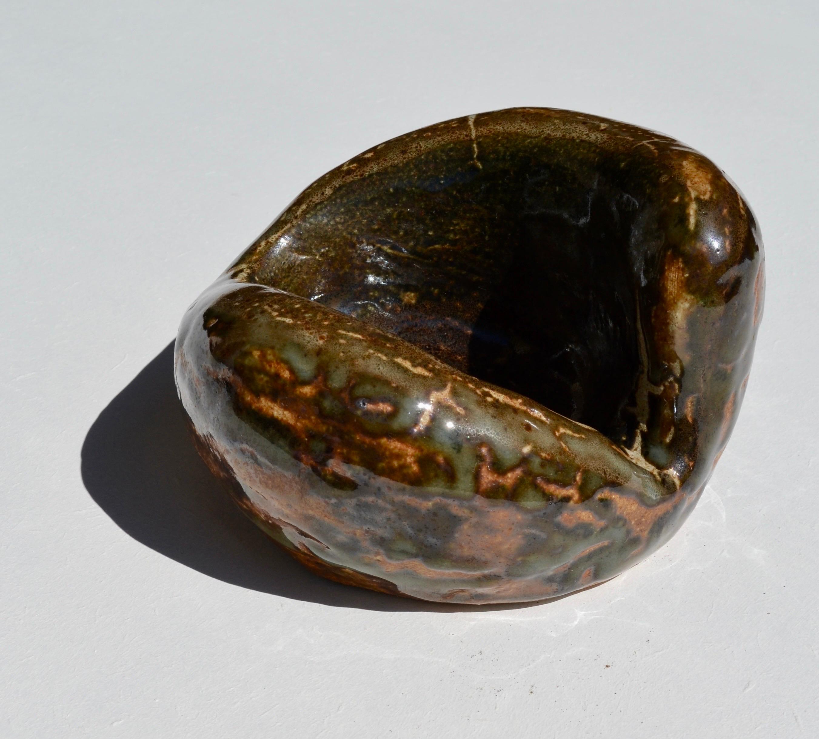 Una cassetta di raccolta in ceramica smaltata, firmata Alvarães, 1957 in vendita 2