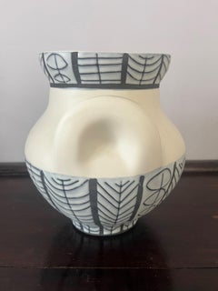 Vaso in ceramica smaltata "Oreille" Roger Capron, Vallauris, 1960 circa.