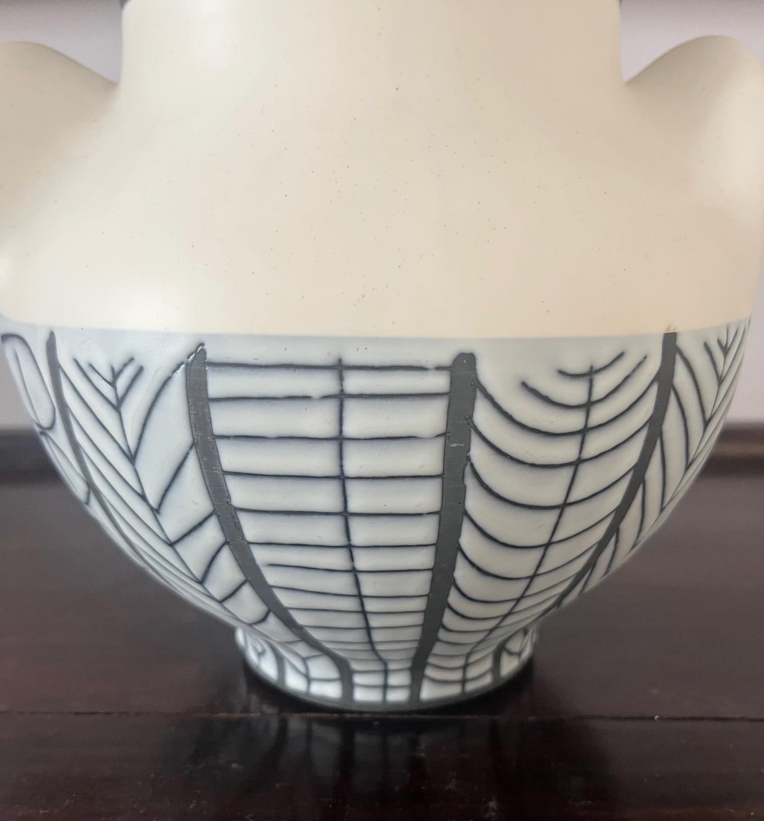 Mid-20th Century A glazed ceramic vase 