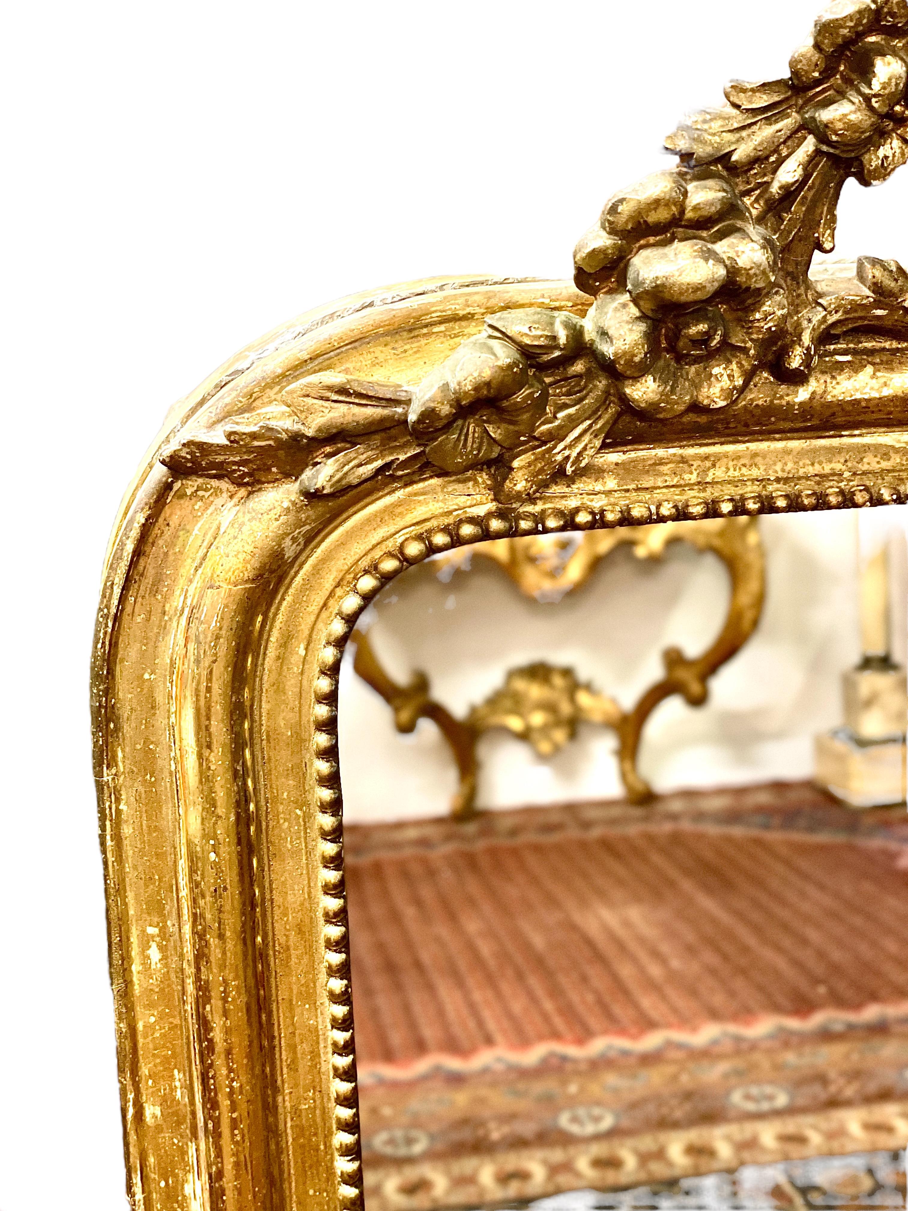 French Gleaming 19th Century Louis Philippe Gilt Mirror
