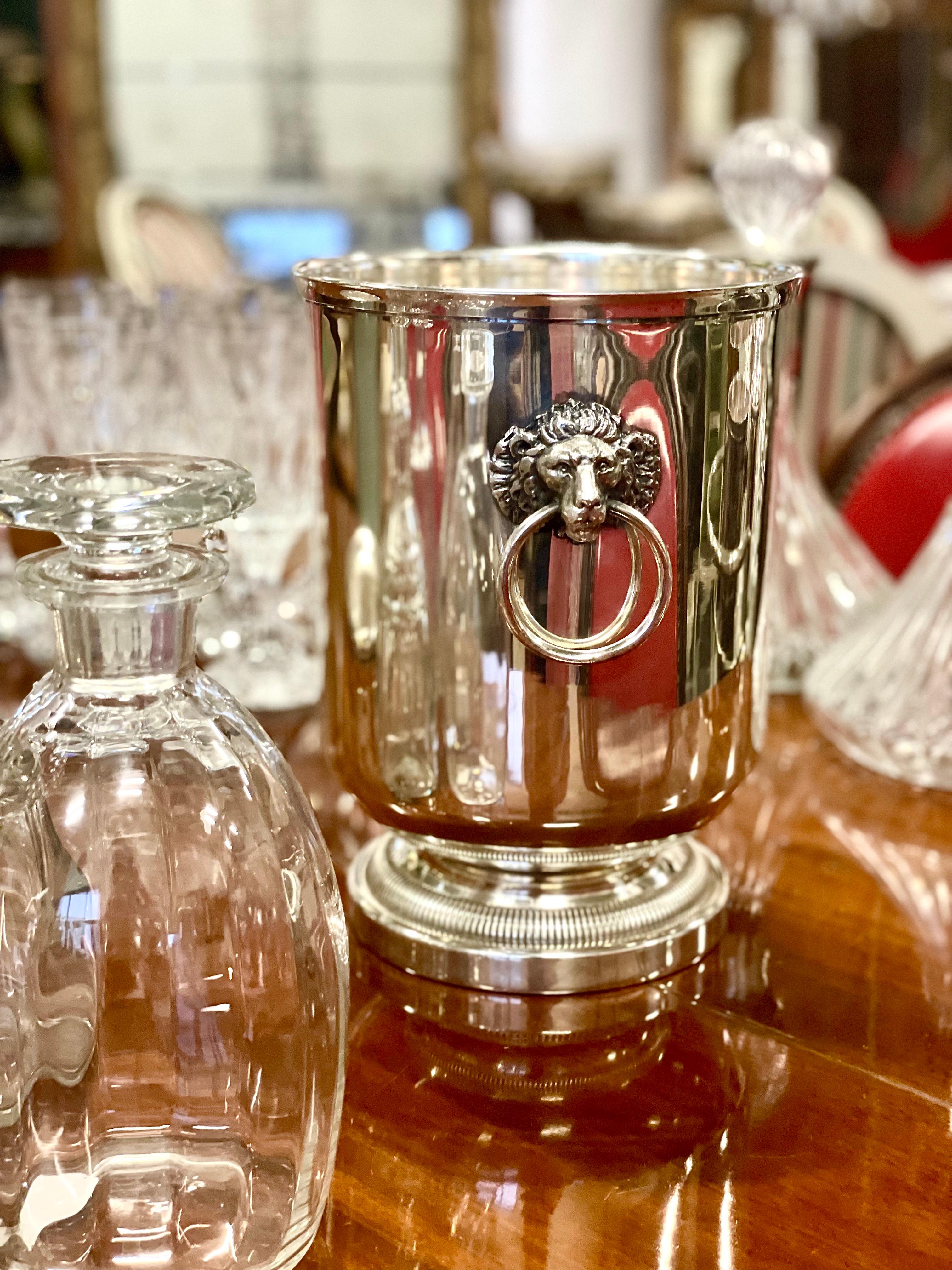 Champagne Bucket with Lion's Head In Good Condition For Sale In LA CIOTAT, FR