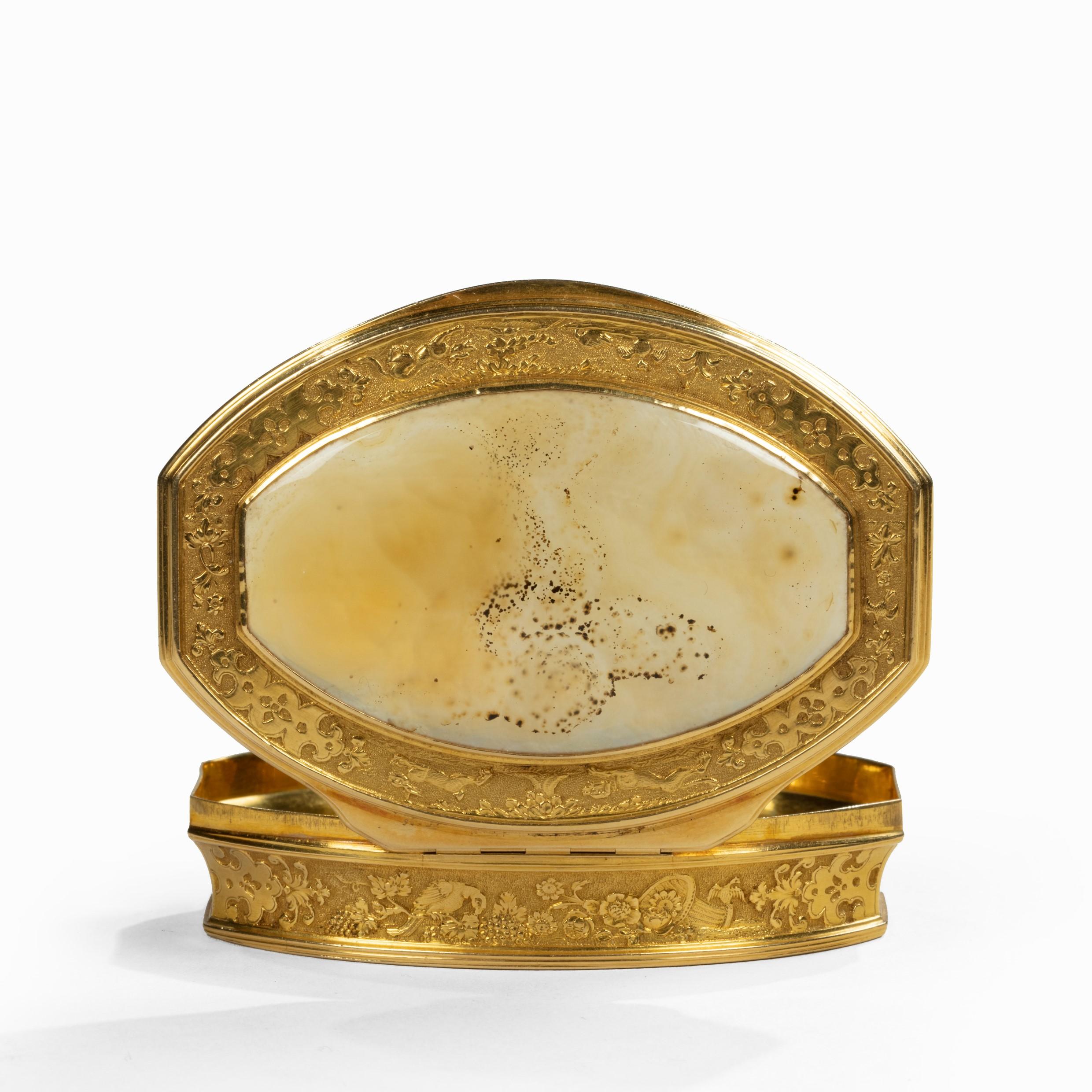 Schnupftabakdose aus Gold und Achat, die Anne, First Duchess of Buccleuch, zugeschrieben (Englisch) im Angebot