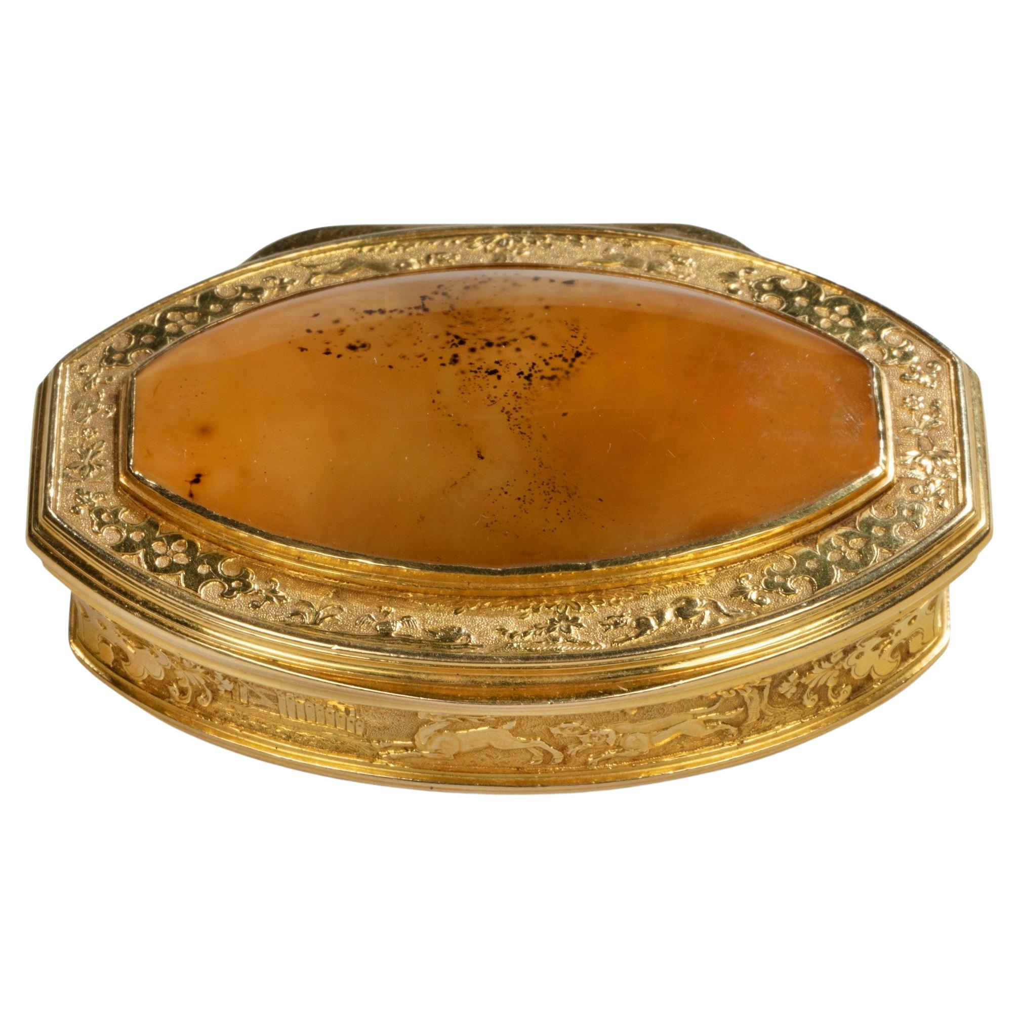 Gold and Agate Snuff Box Belonging to Anne, First Duchess of Buccleuch For Sale