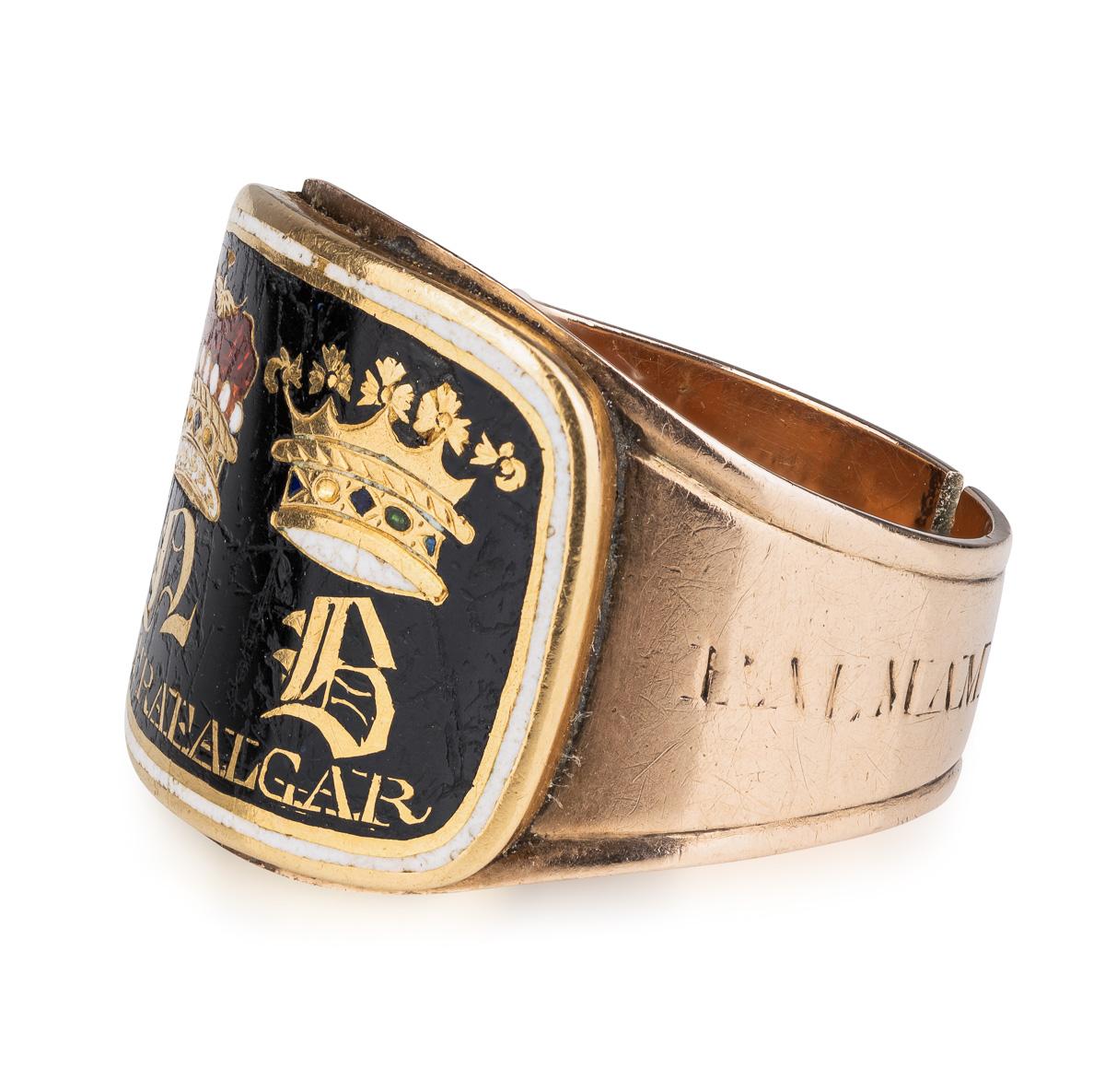 Mourning-Ring aus Gold und Emaille für Lord Nelson von John Salter, England, 1806 (Englisch) im Angebot