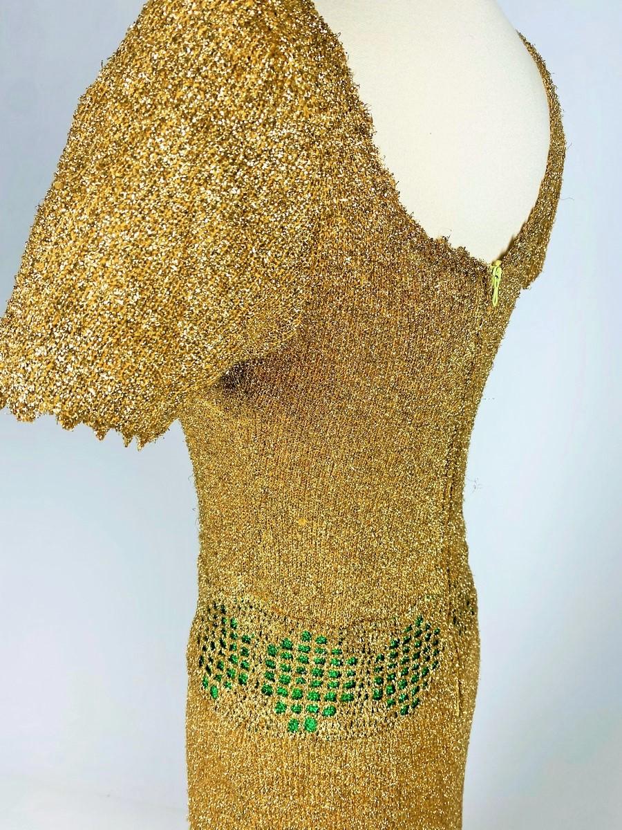 Goldfarbenes und grünes Lurex-Strick-Partykleid aus Strickbekleidung - Frankreich um 1970 im Angebot 6