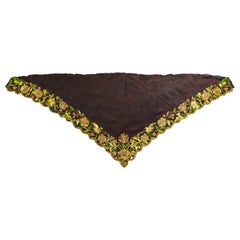 Ein gold- und seidenbesticktes Fichu- oder Pfälzer Fichu-Tuch - Europa - CIRCA 1700