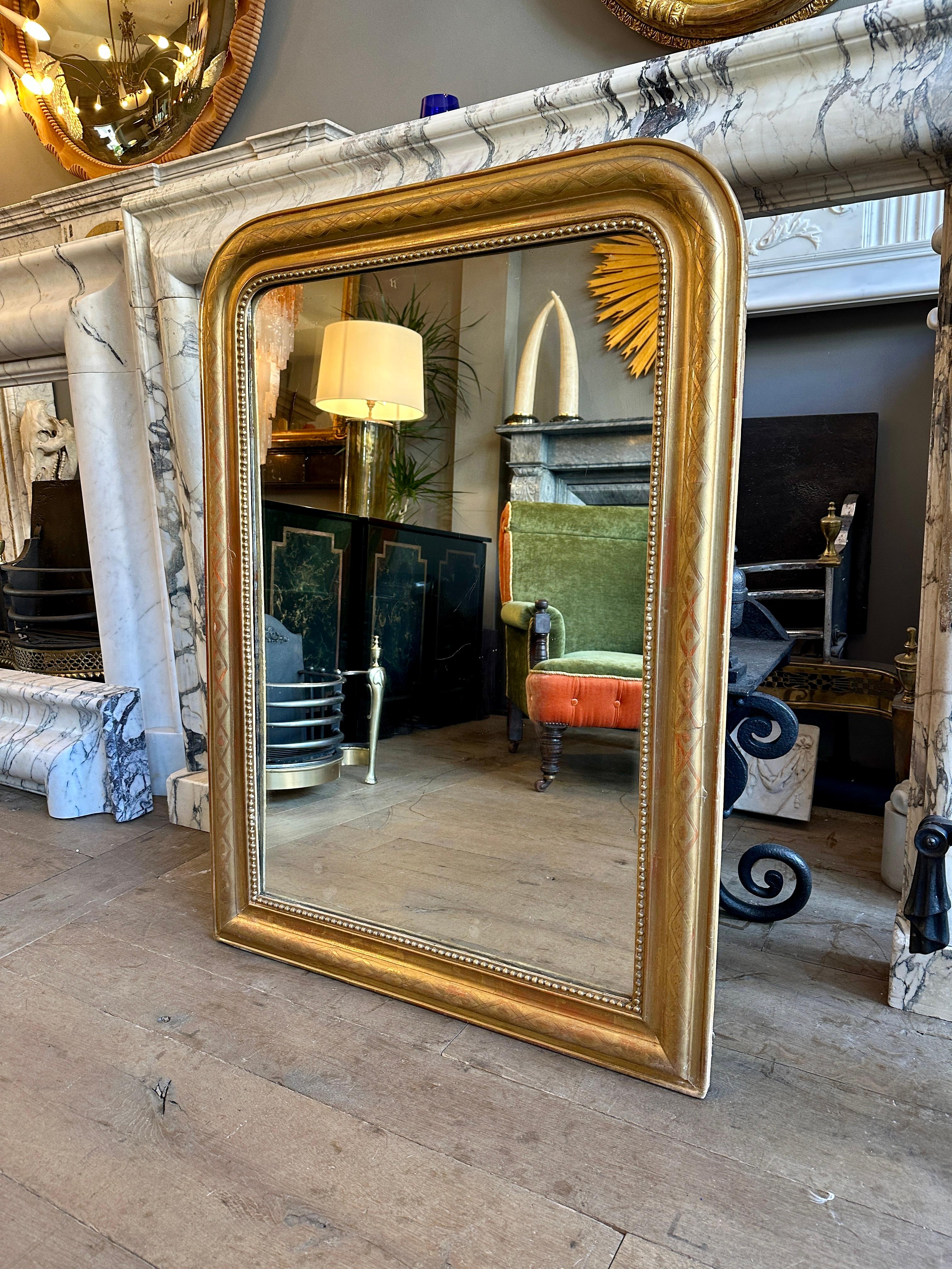 Louis-Philippe Miroir Antique Louis Philippe en or et doré