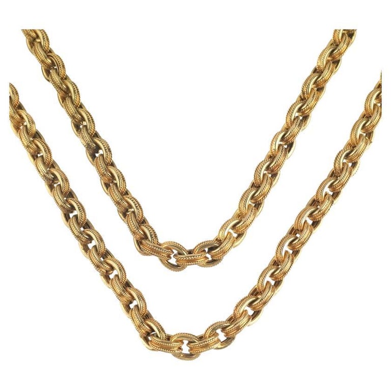 Antique Long and Heavy Gold Chain Necklace For Sale at 1stDibs