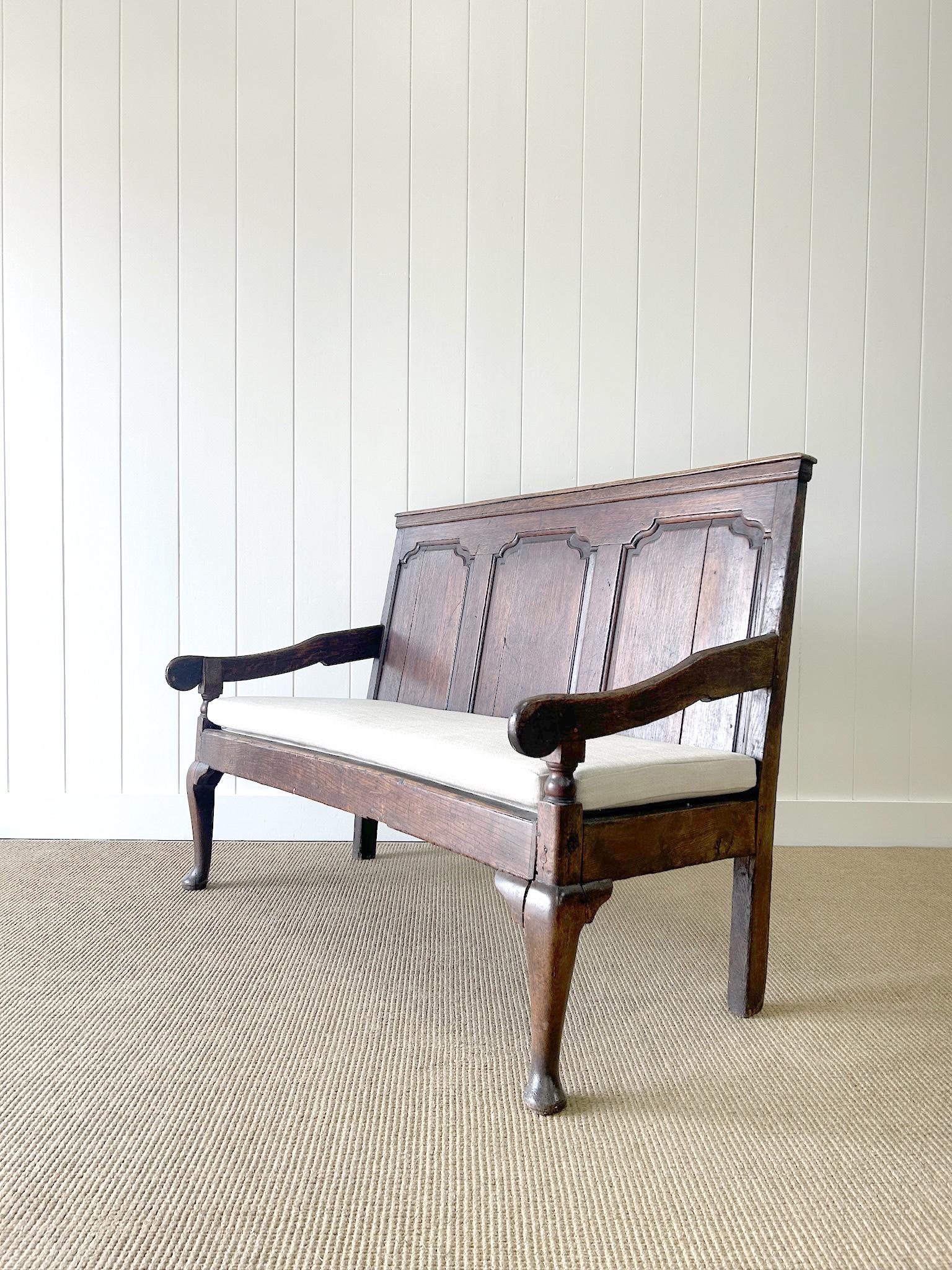 British A Good 19th Century English Oak Settle with Freshly Upholstered Seat For Sale
