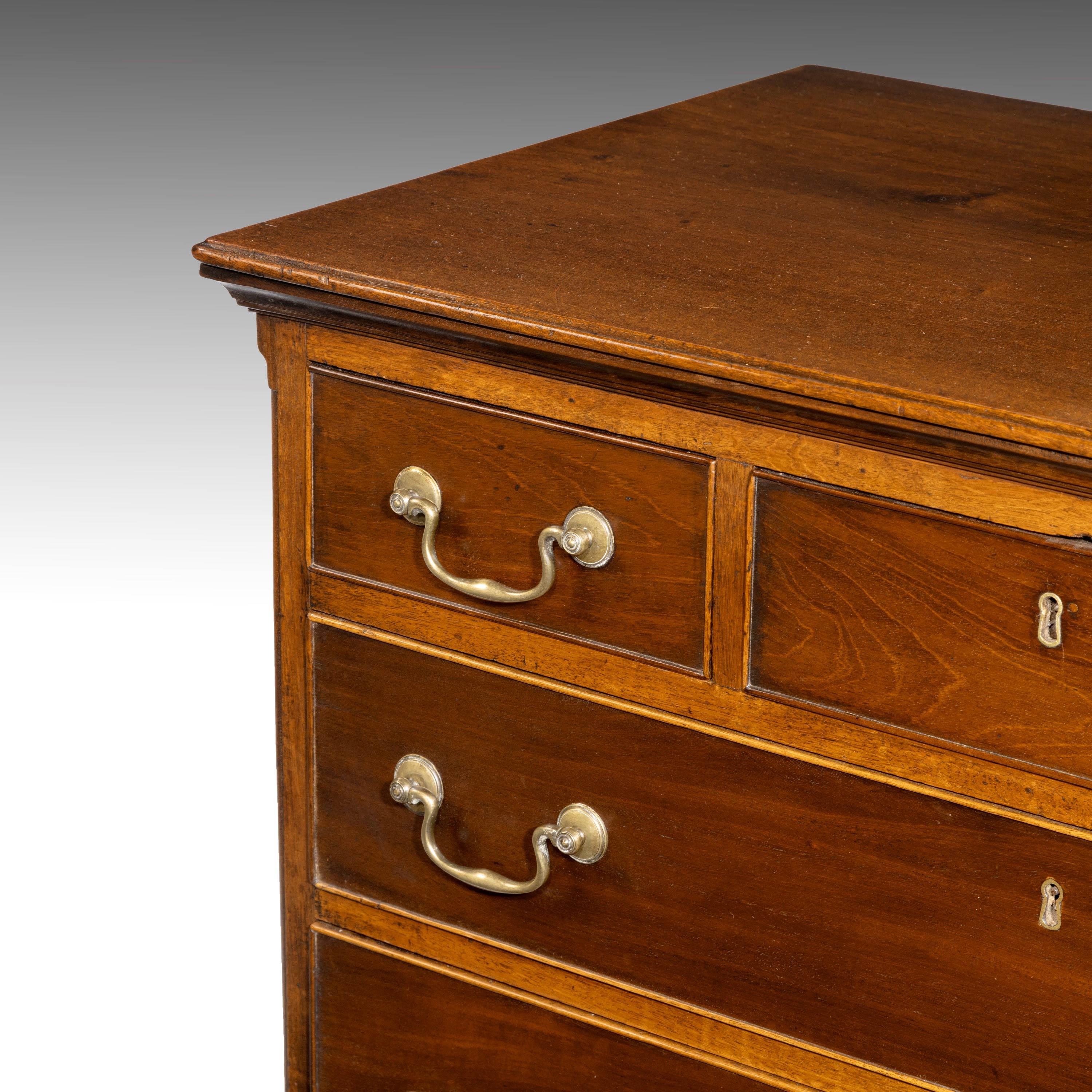 Good George III Period Mahogany Chest of Drawers In Good Condition In Peterborough, Northamptonshire