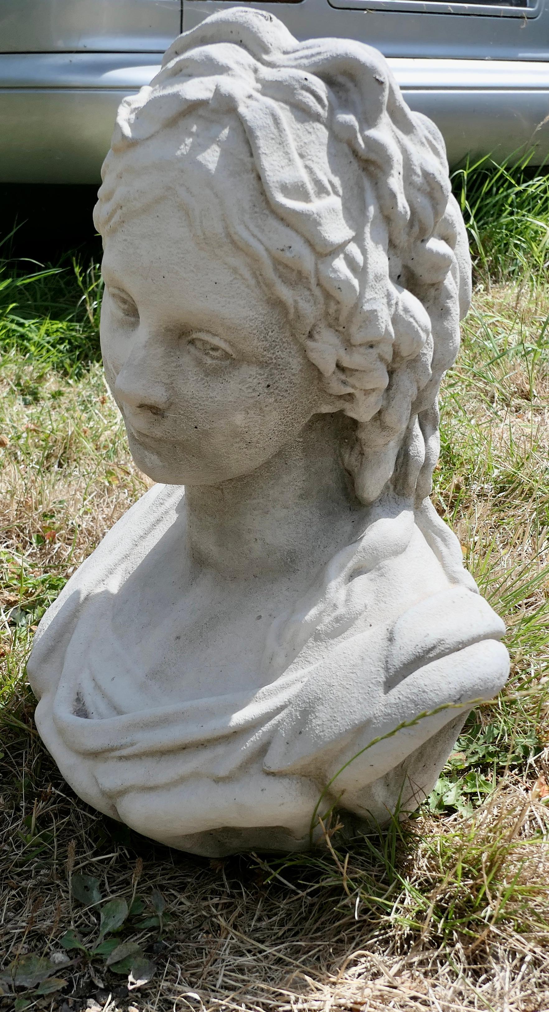 A Good Large Bust of a Regency Lady In Good Condition For Sale In Chillerton, Isle of Wight