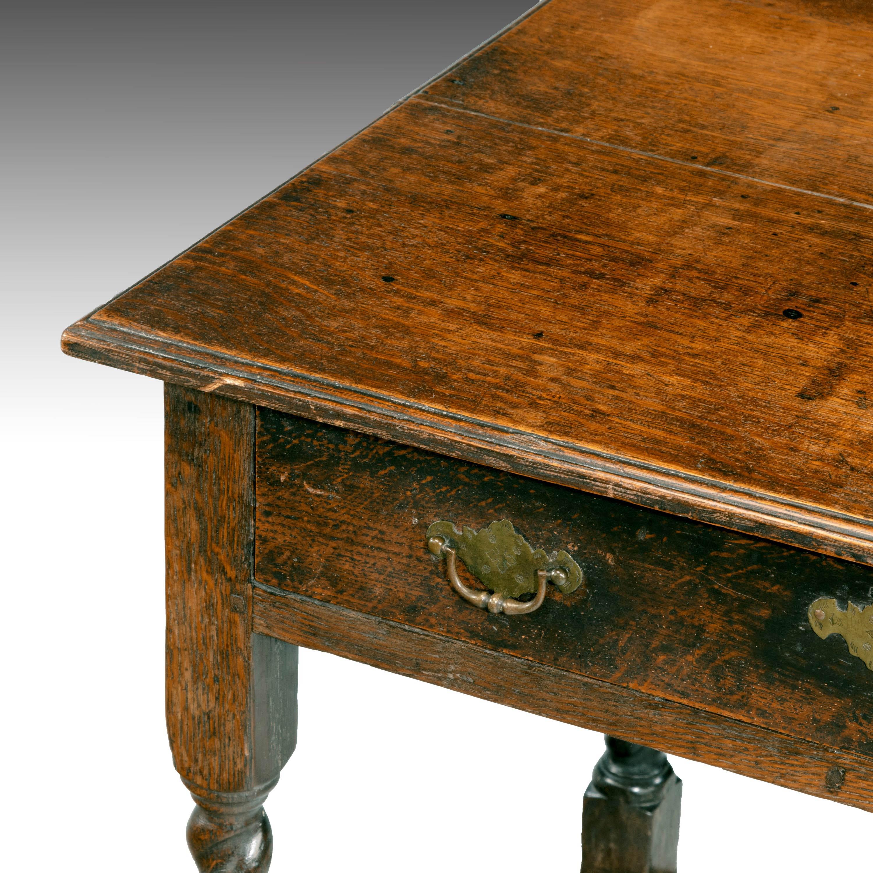 Good Later 17th Century Oak Side Table In Good Condition In Peterborough, Northamptonshire