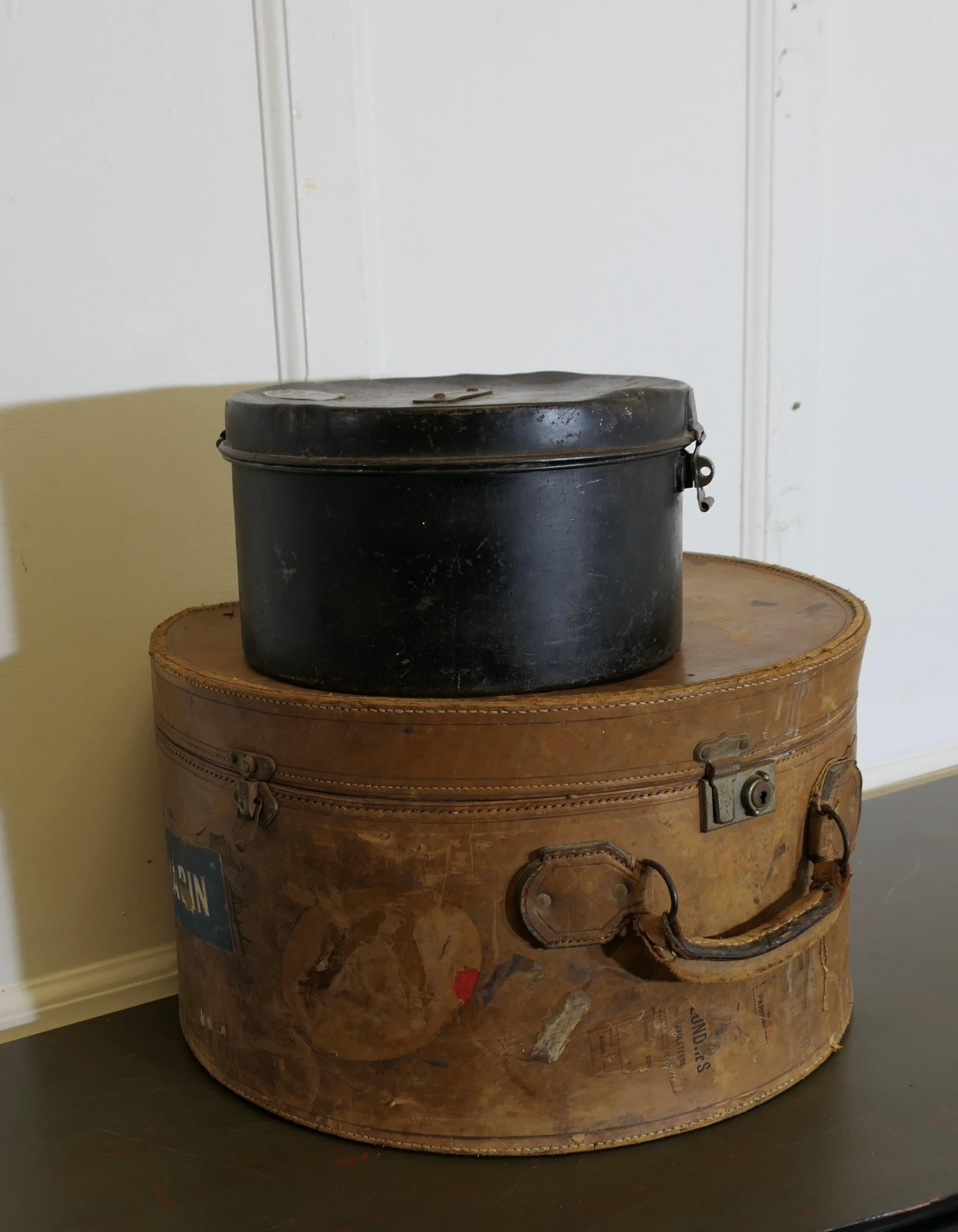 Art Deco A Good Quality 19th Century Leather Hat Box and One Metal For Sale