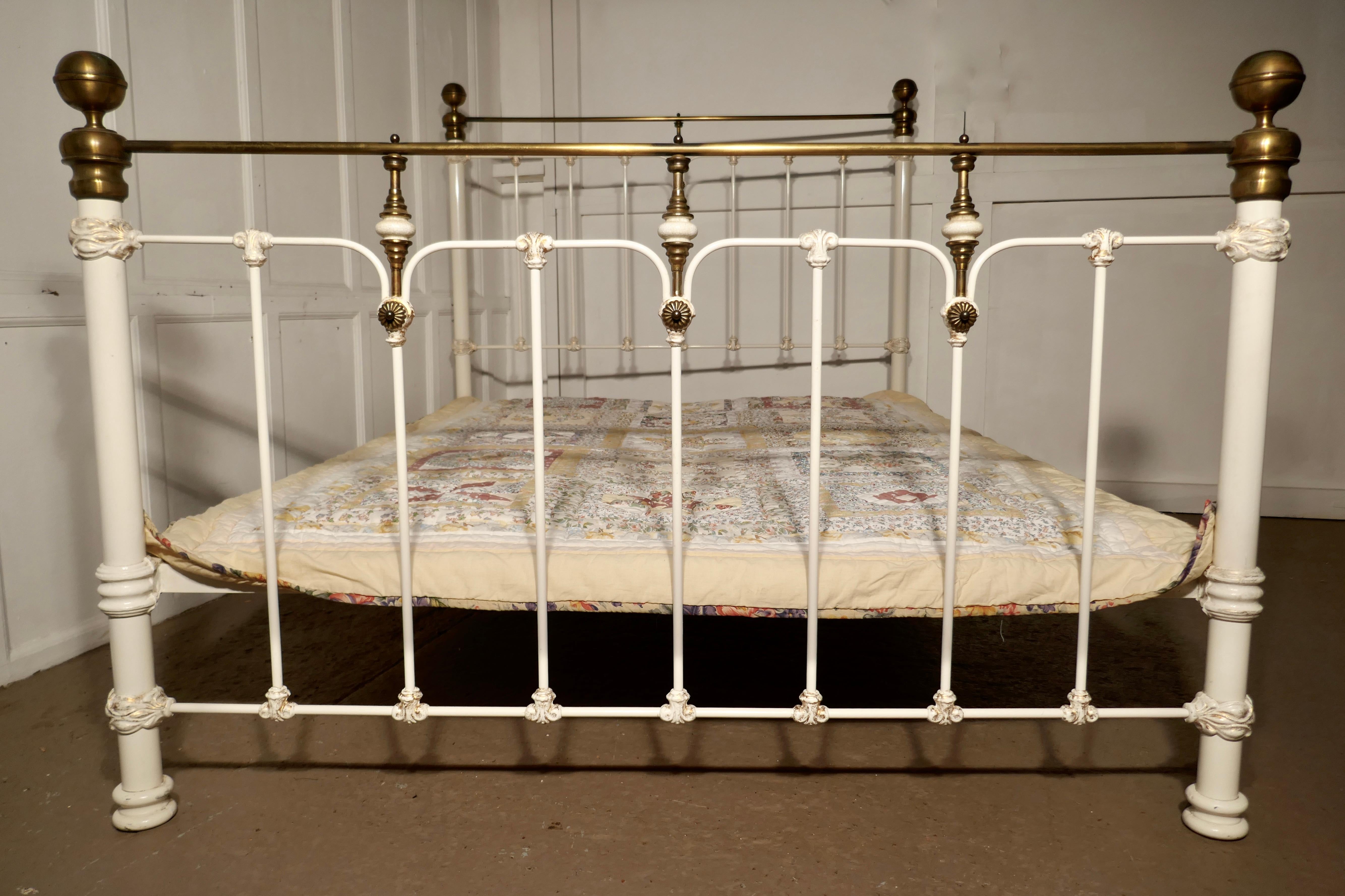 Good Quality Brass and Iron King Bed 2