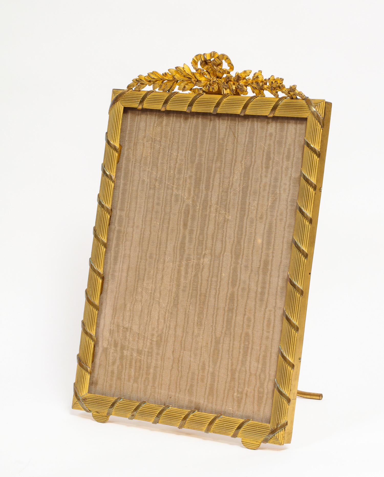 19th Century Good Quality French Gilt-Bronze Ormolu Picture Photo Frame