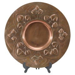 A good quality well executed Arts and Crafts copper wall plate #2