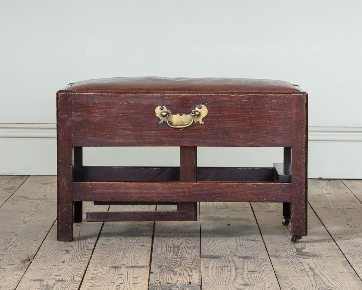 A Good Set of Mid 18th Century Mahogany Metamorphic Library Steps For Sale 1