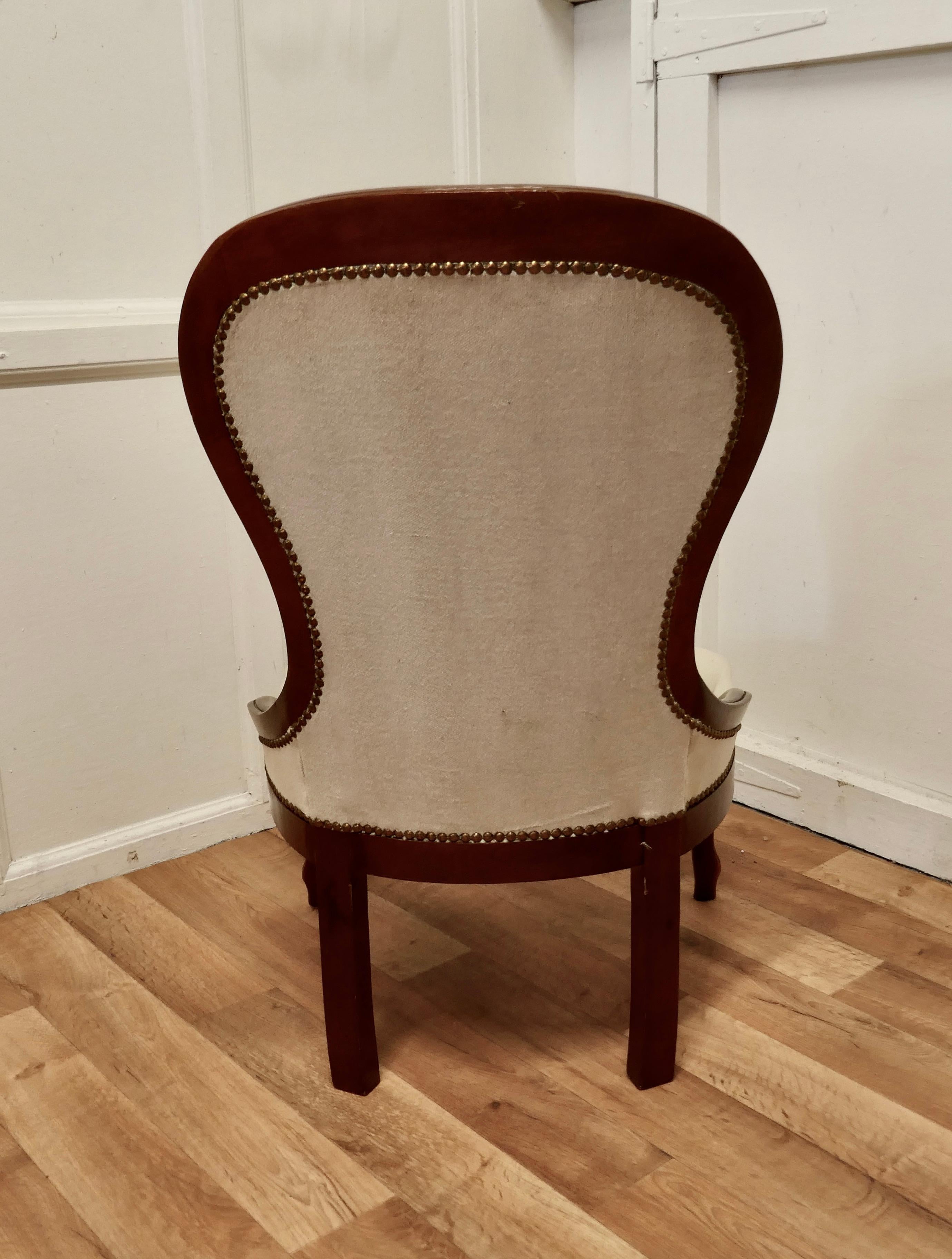 Good Victorian Style Spoon Back Easy Chair For Sale 1