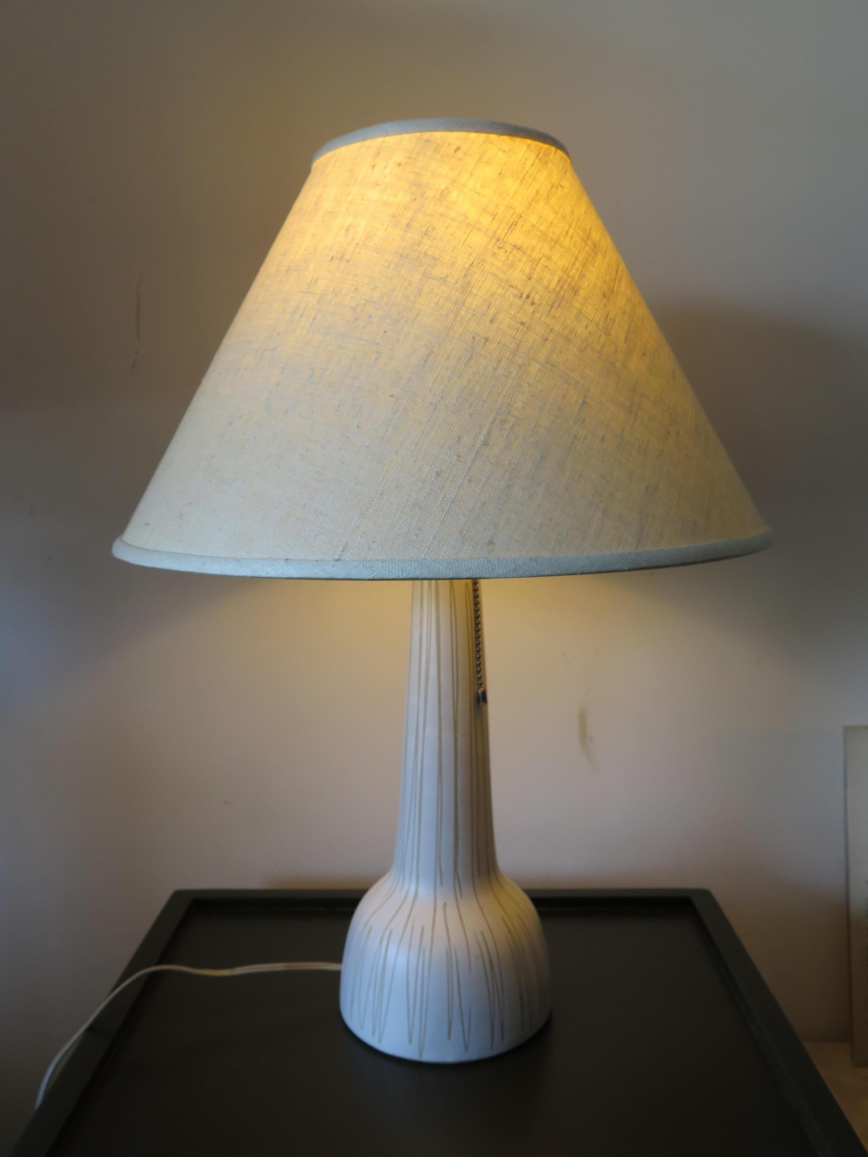Mid-20th Century A Gordon Martz Table Lamp With Sgrafitto Decoration ca' 1960's For Sale