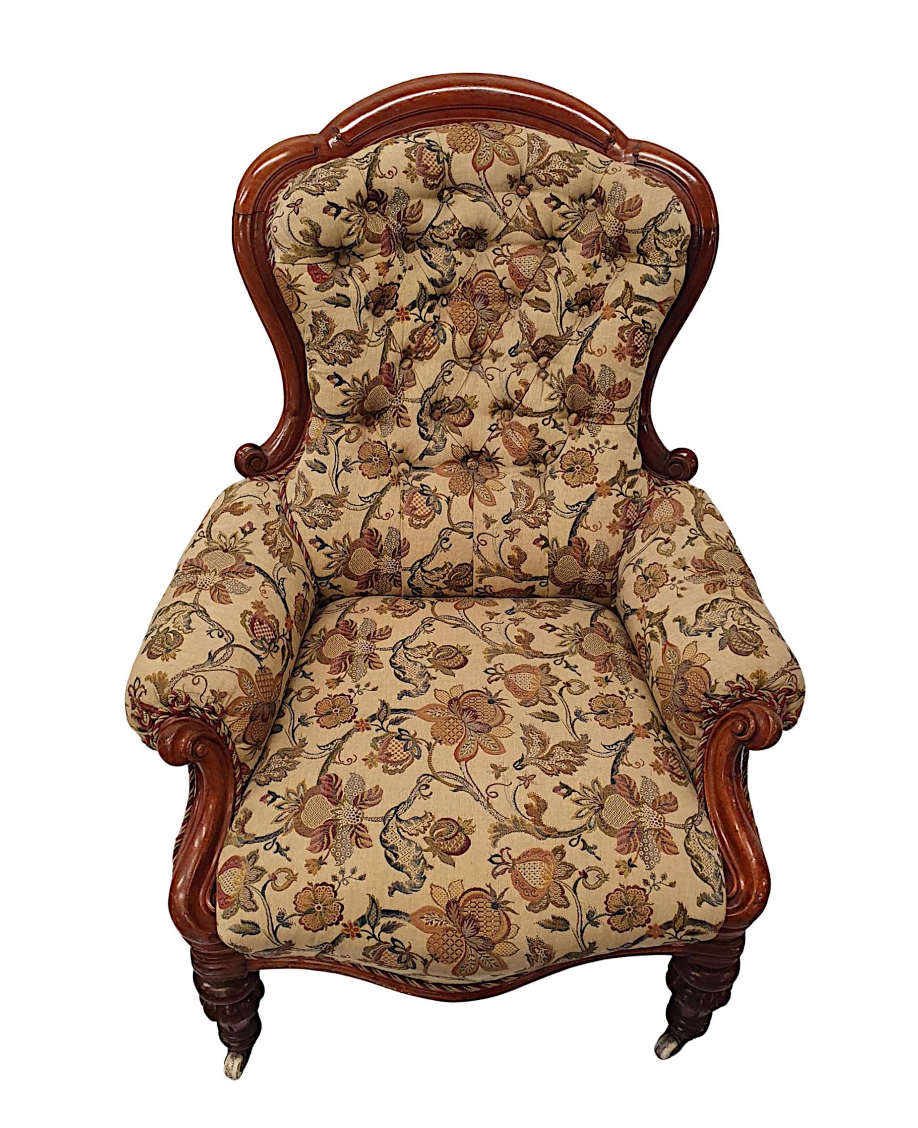Gorgeous 19th Century Armchair In Good Condition For Sale In Dublin, IE