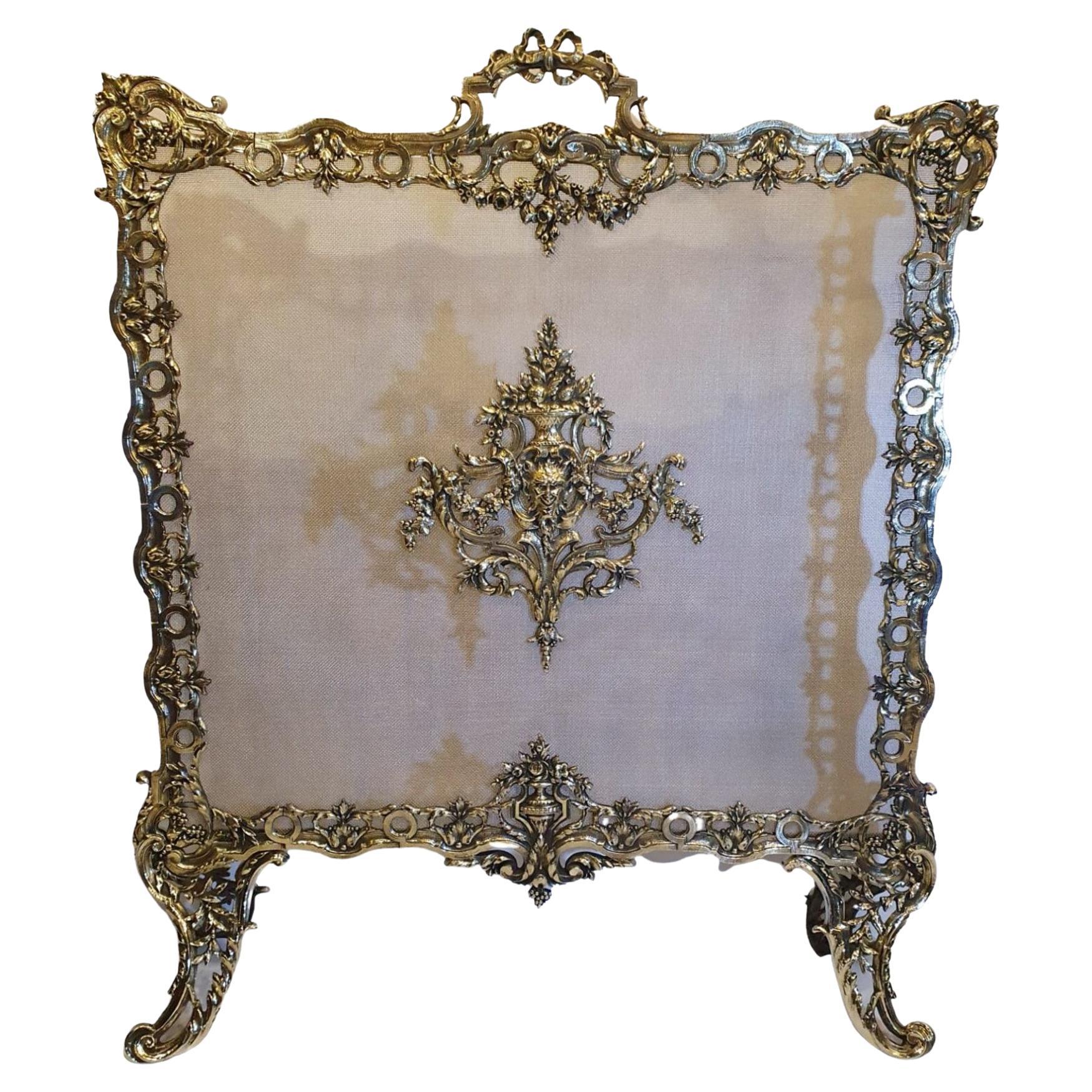 Gorgeous 19th Century Fully Restored Polished Brass Fire Screen For Sale