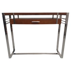 Preciosa consola o mesa auxiliar de madera de cerezo y cromo de diseño Art Déco 