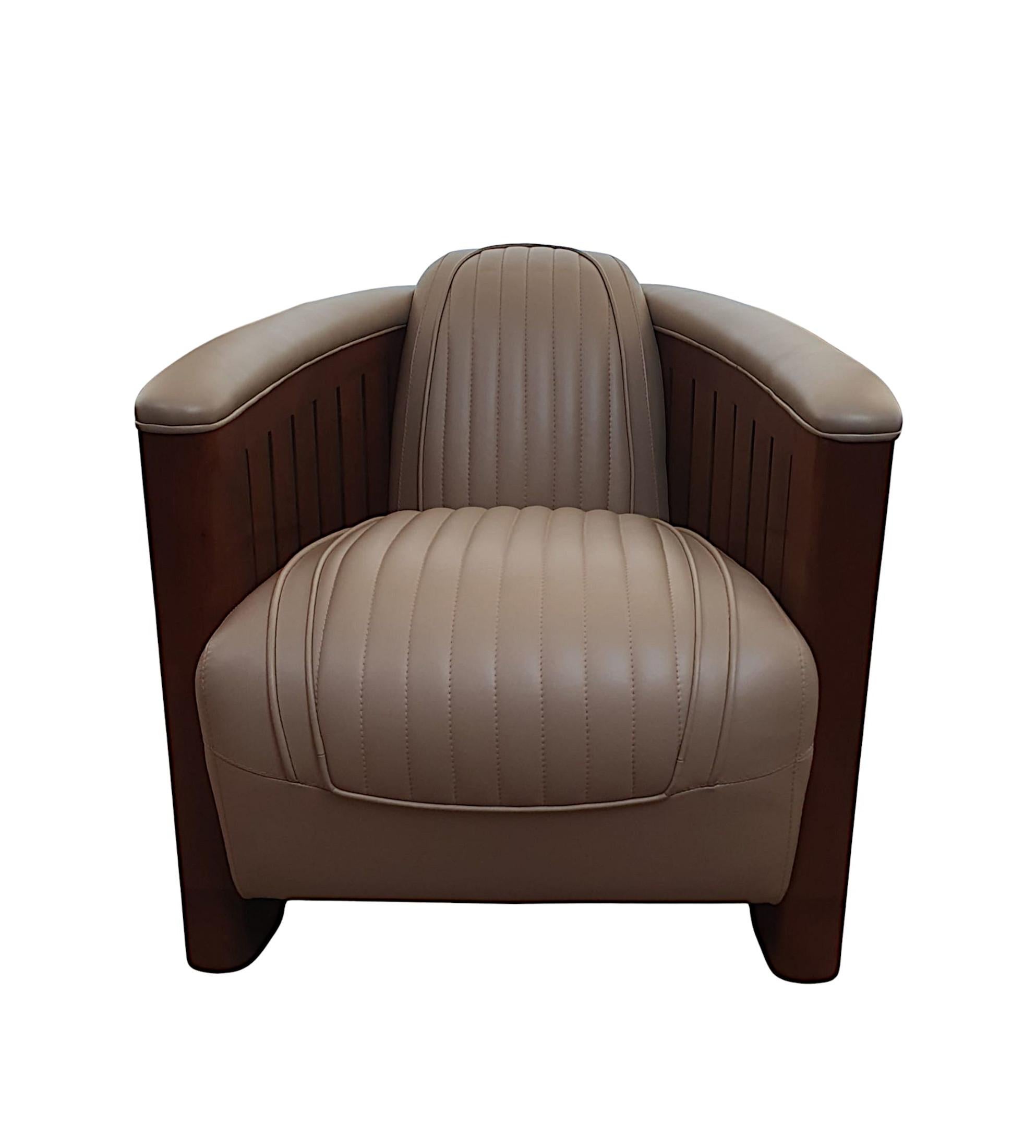 Un magnífico sillón Club de estilo Art Déco Francés en venta
