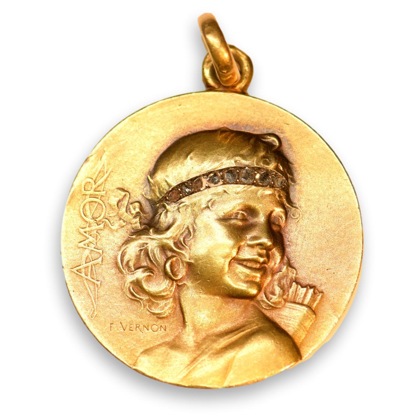 Gorgeous French Art Nouveau Gold Medallion Pendant 3