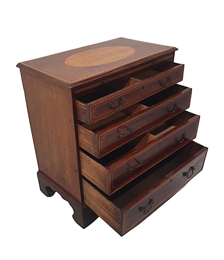 Small Chest of Drawers For Sale at 1stDibs