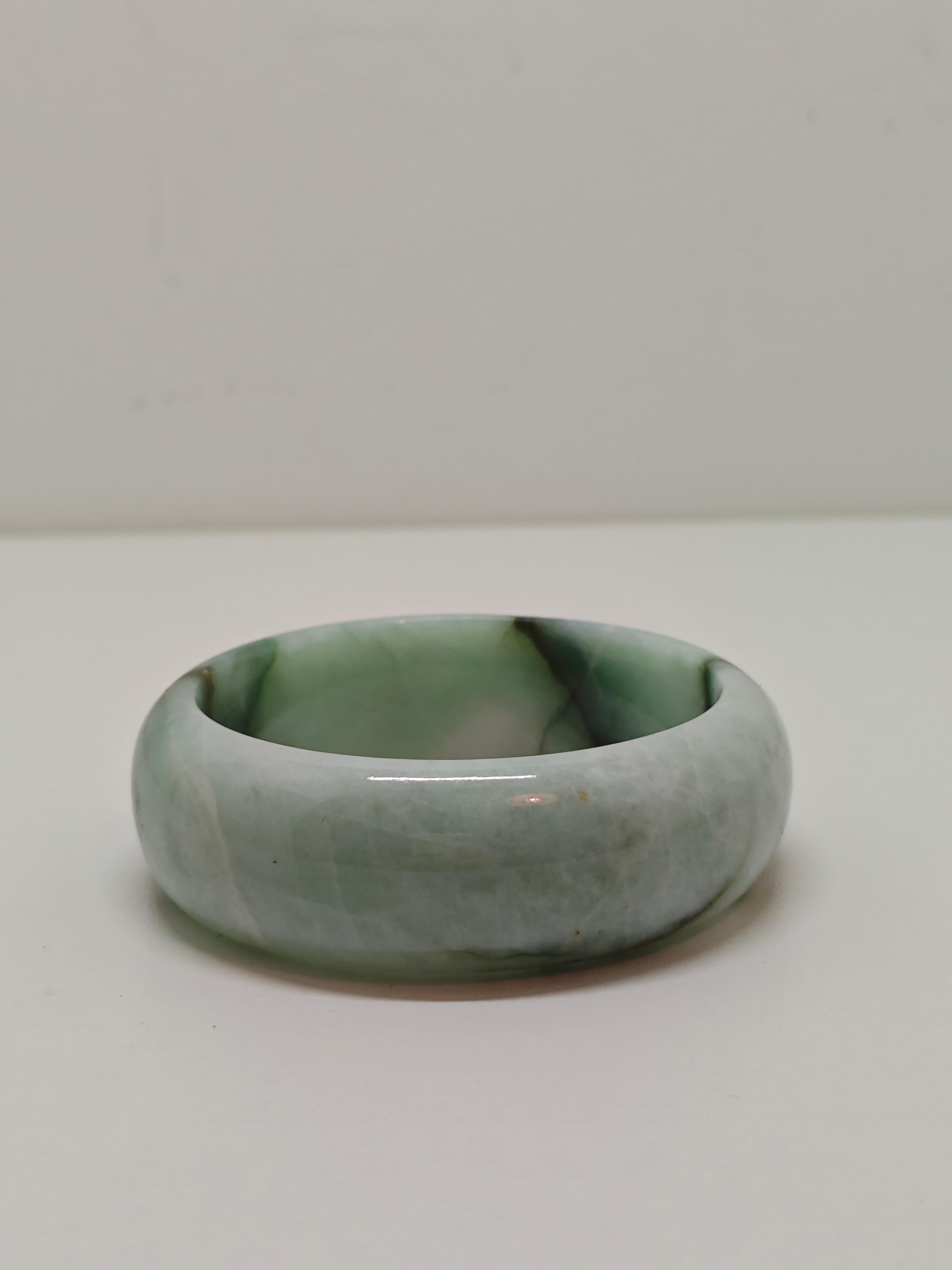 Brazalete grueso con dibujo de mármol verde Feicui de grado A en venta 2
