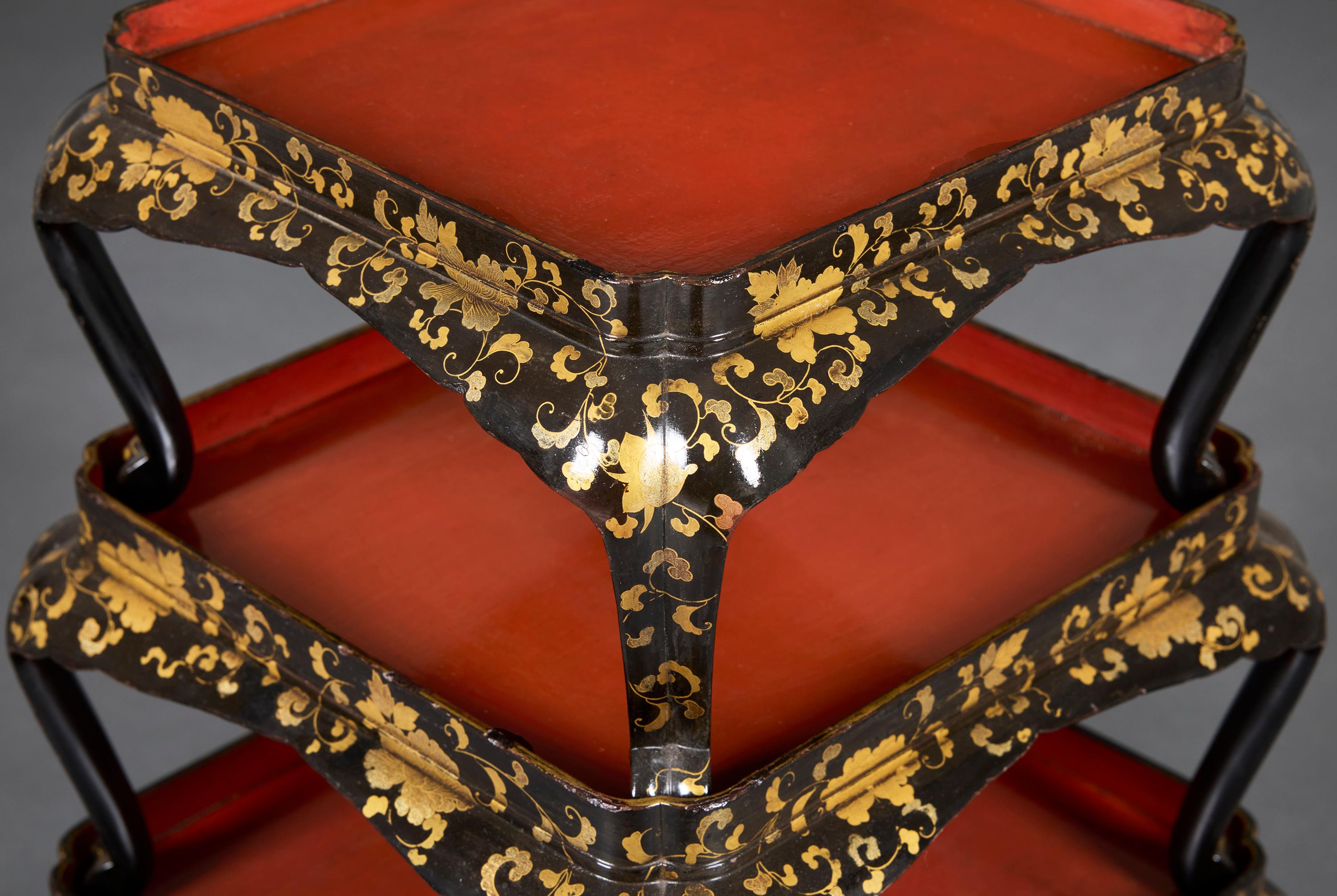 19th Century A Graduated Set of Meiji Period Lacquer Stacking Tables For Sale