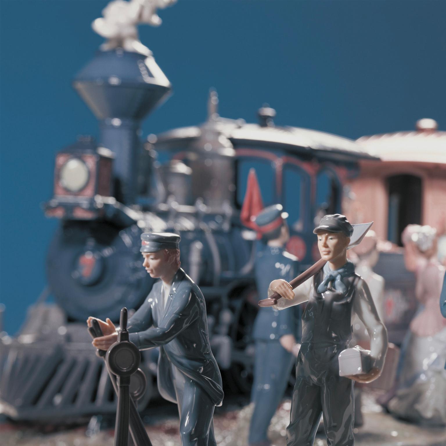 Grand Adventure Train Sculpture, Limited Edition In New Condition For Sale In Florence, IT