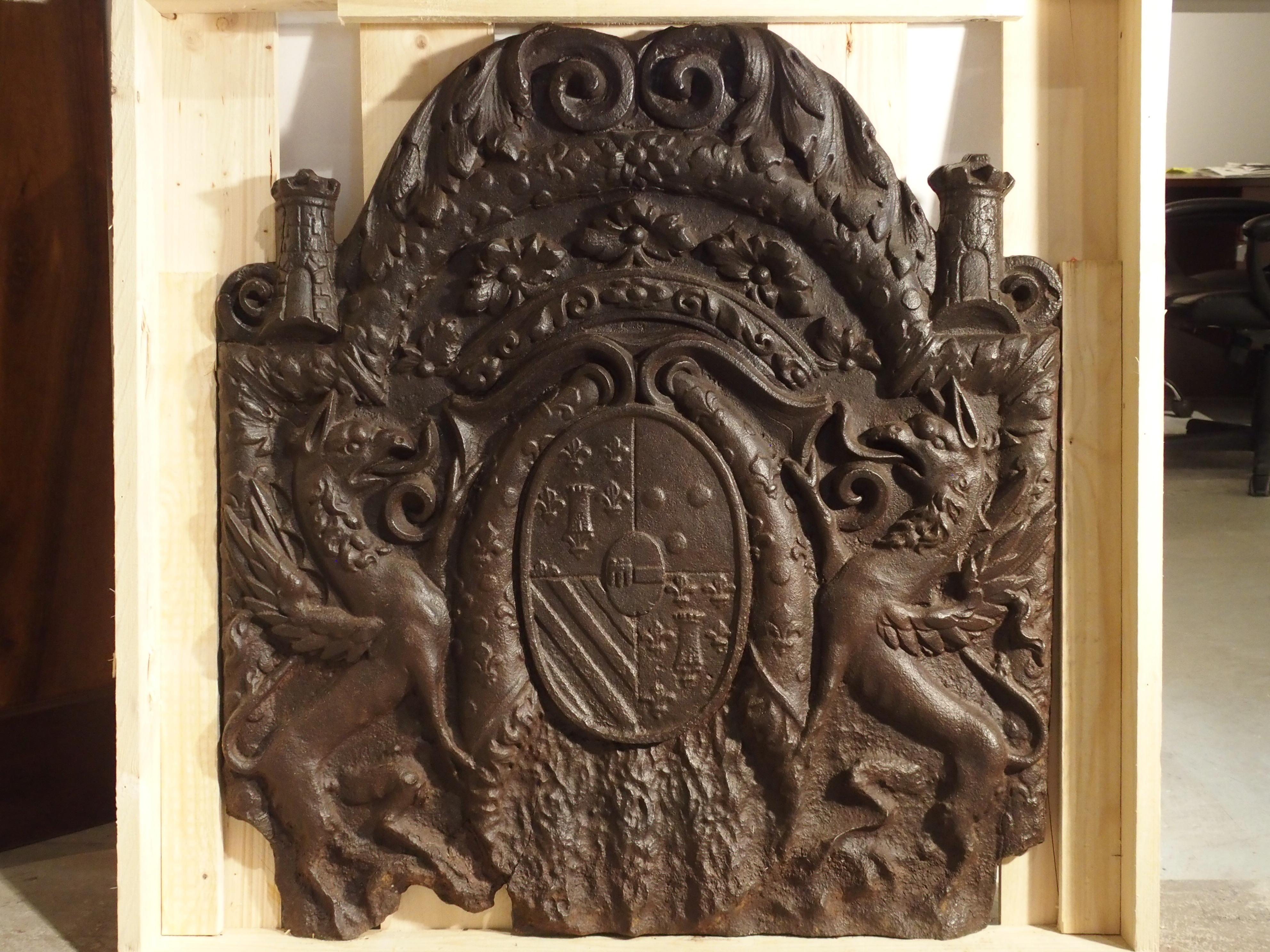 Grand and Historical French Cast Iron Coat of Arms Fireback, circa 1650 11