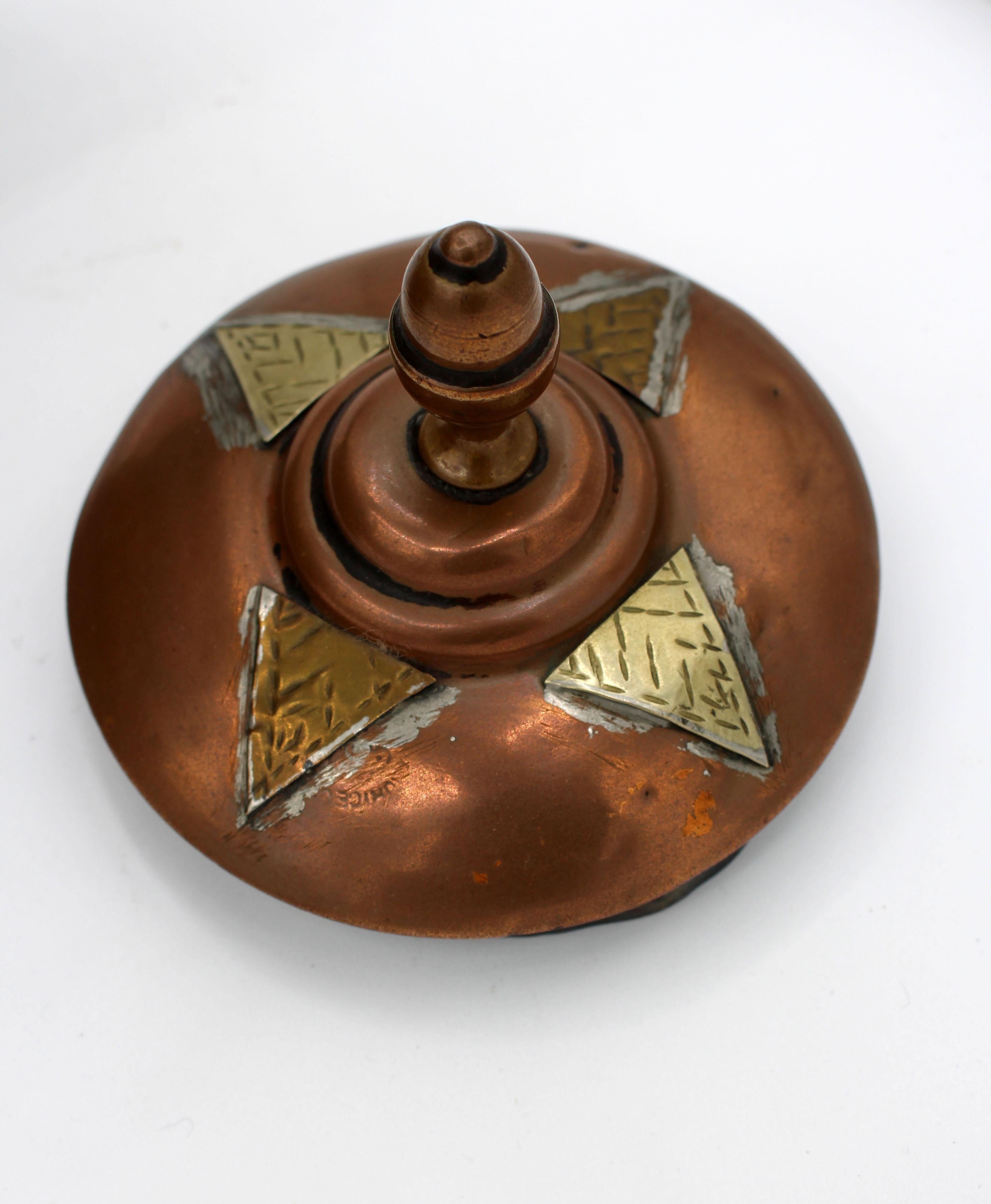 Grand Copper Raj Period Tea Kettle in Anglo-Indian Taste, Late 19th Century 1