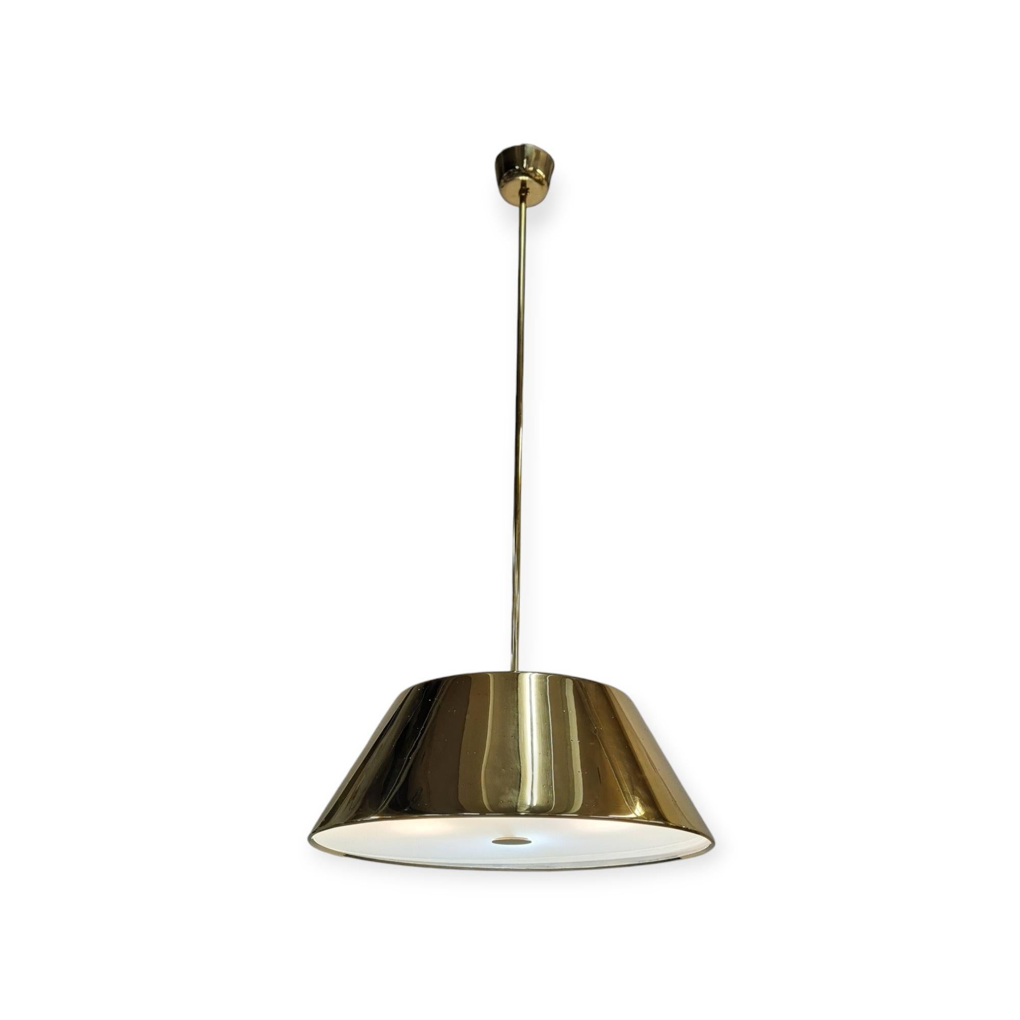 A Grand Paavo Tynell Brass Ceiling Pendant, Idman 1950s For Sale 7