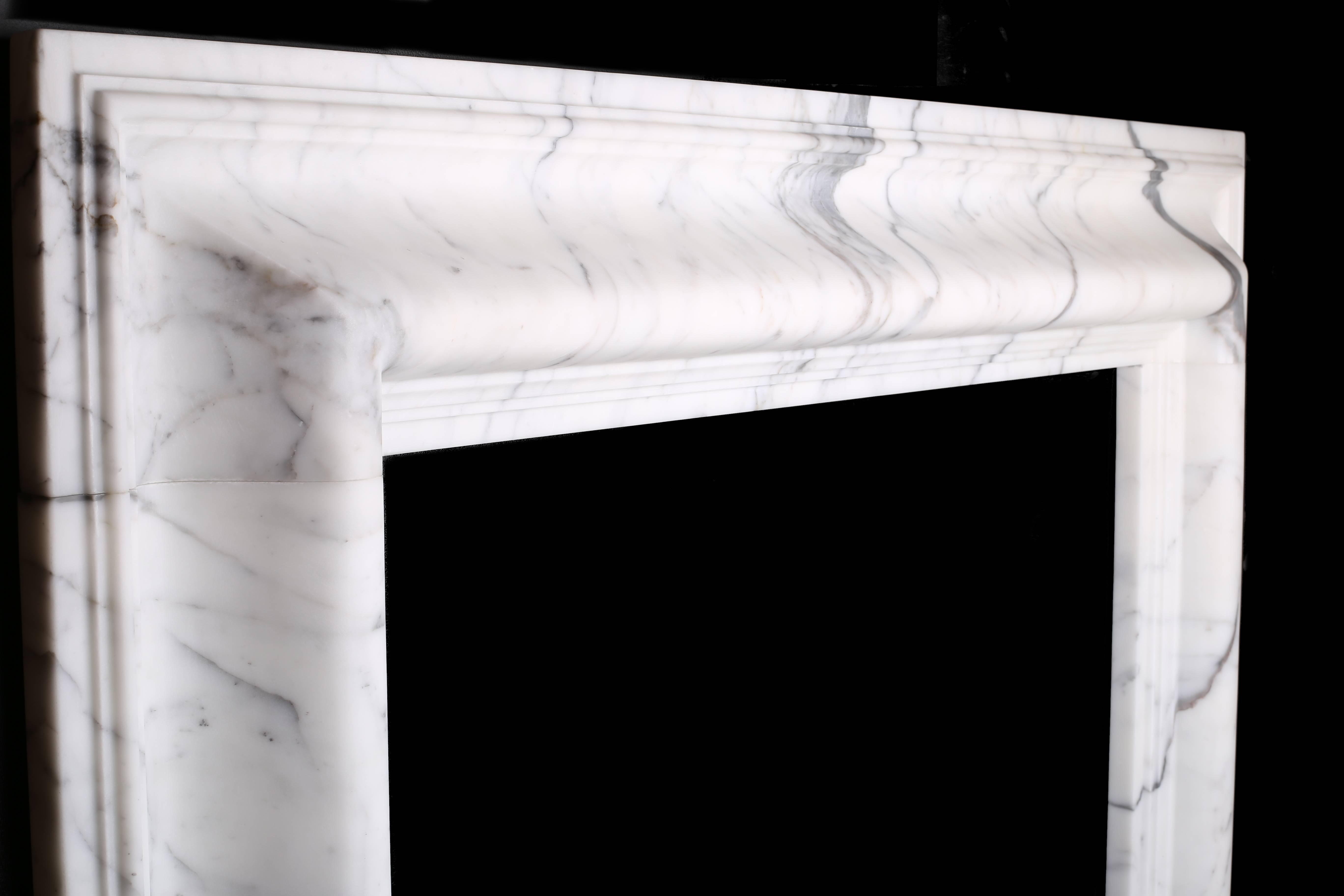 Grand Queen Anne Style Bolection Fireplace in Italian Statuary Marble In Excellent Condition For Sale In London, GB