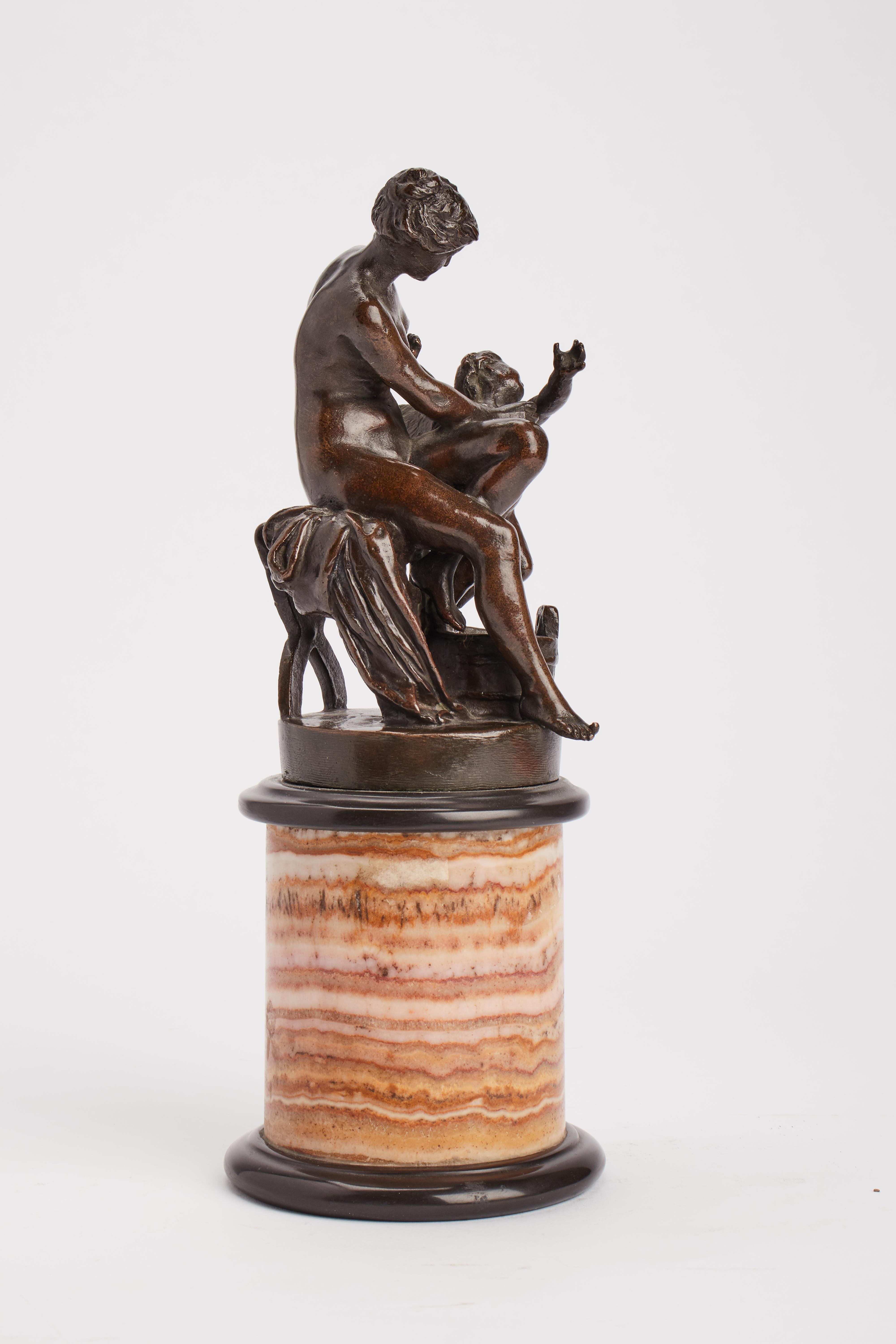 Grand Tour Bronze Depicting Venus and Cupid, Rome, 1890 In Good Condition For Sale In Milan, IT
