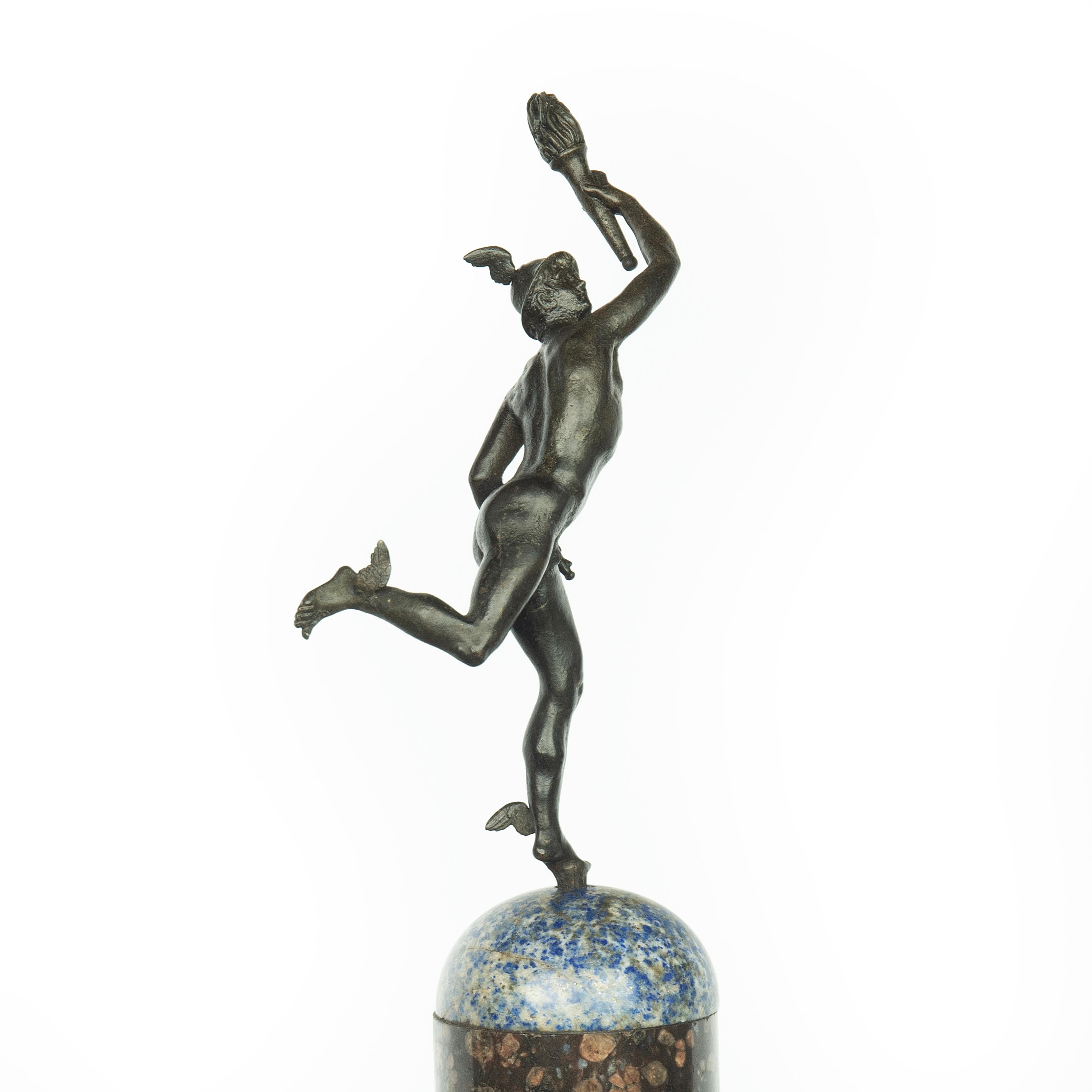 Italian A Grand Tour Regency bronze figure of Mercury (Hermes) on a marble column For Sale