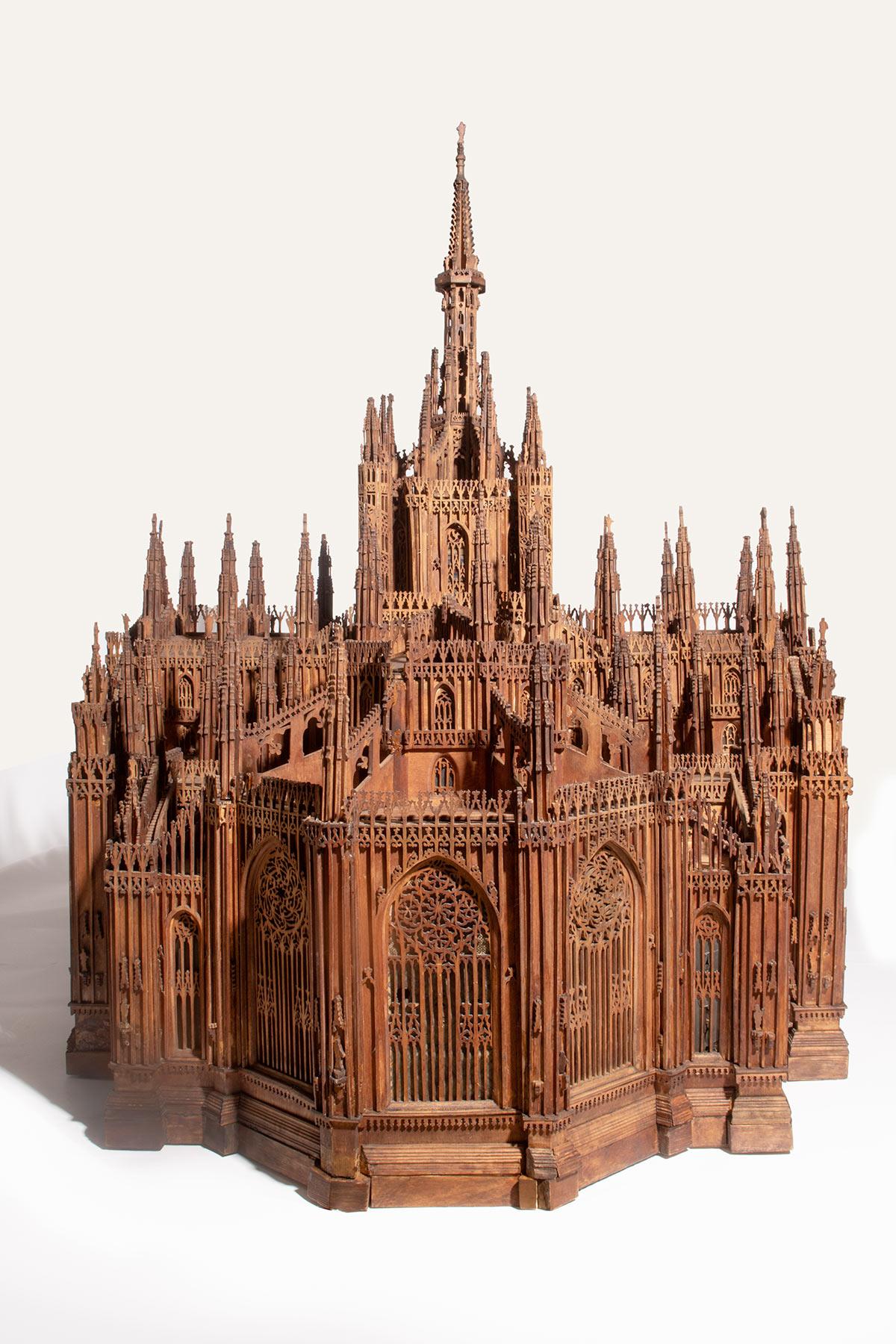 Wood A Grand Tour wooden maquette, depicting the Cathedral of Milan, Italy circa 1880 For Sale