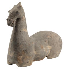 Figure de cheval en poterie grise, dynastie Han