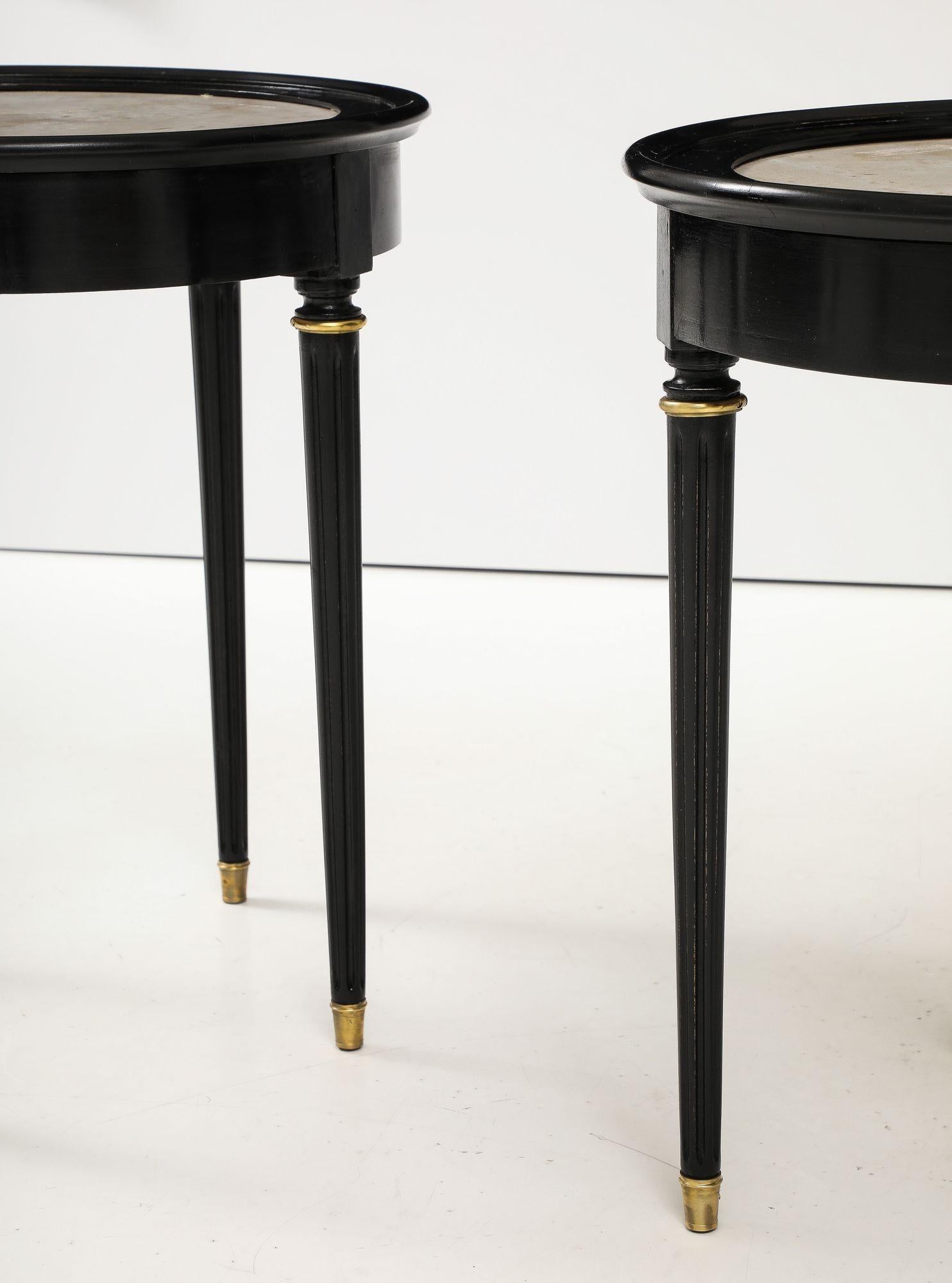 French A great Pair of Black Lacquer Marble Top Circular Side Tables For Sale